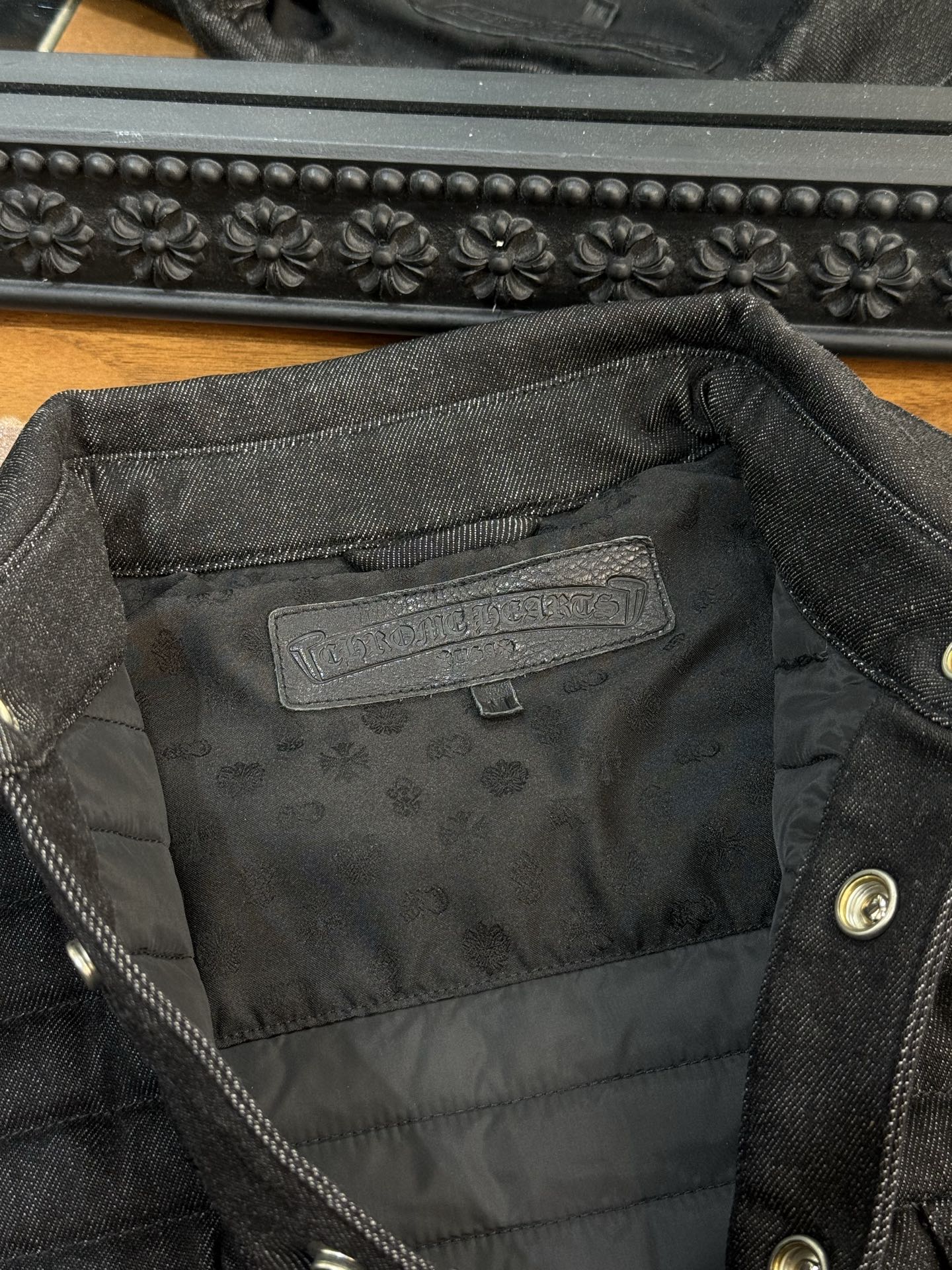 Chrome Heats Leather and Silver Embroidered Cotton Jacket14 silver buttons, 2 silver swords, 1 scroll, 2 scroll base studs. This piece has been discontinued for a long time and is an extremely rare find.Size: S M L