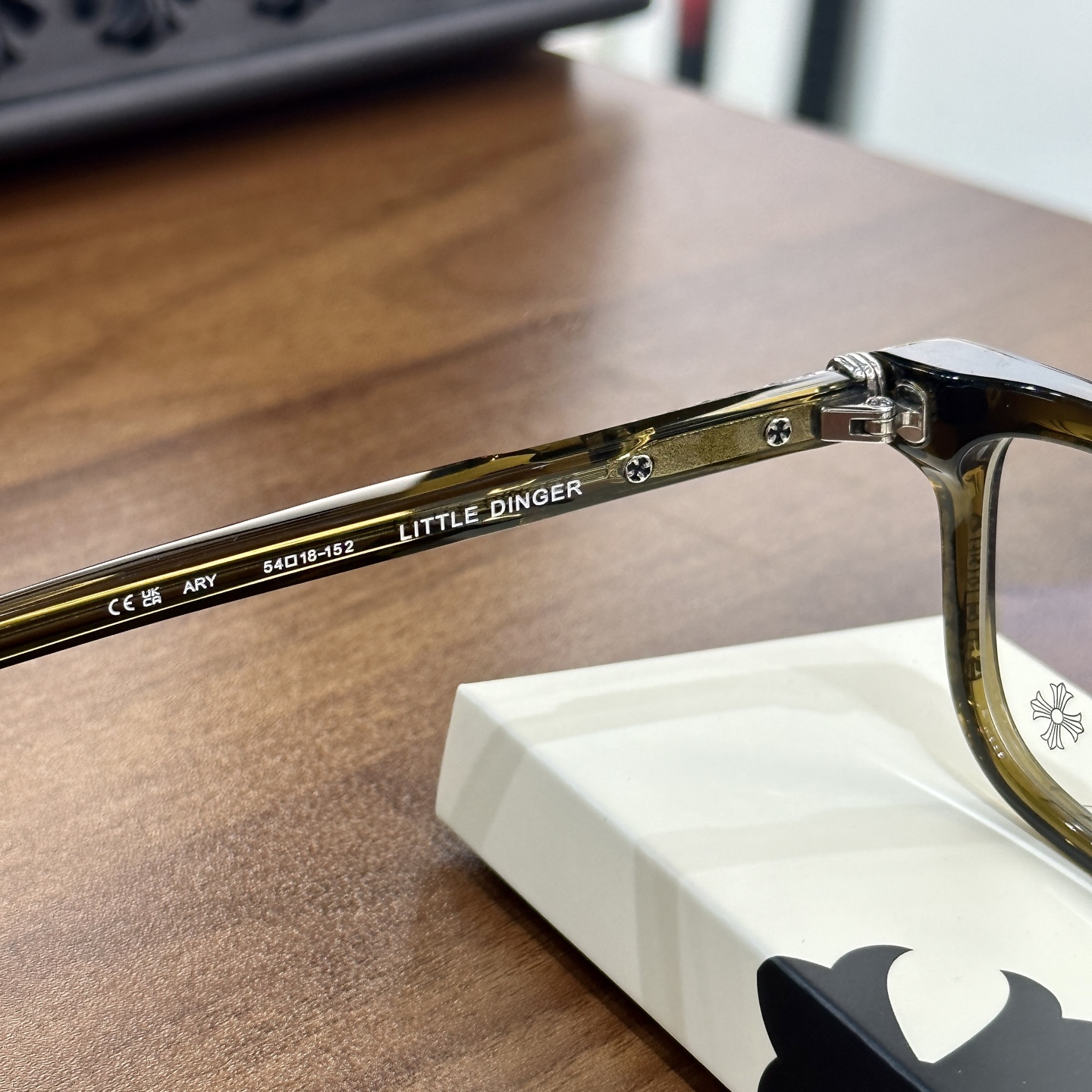 CH Eyeglasses Model: LITTLE DINGERSize: 54□18 152