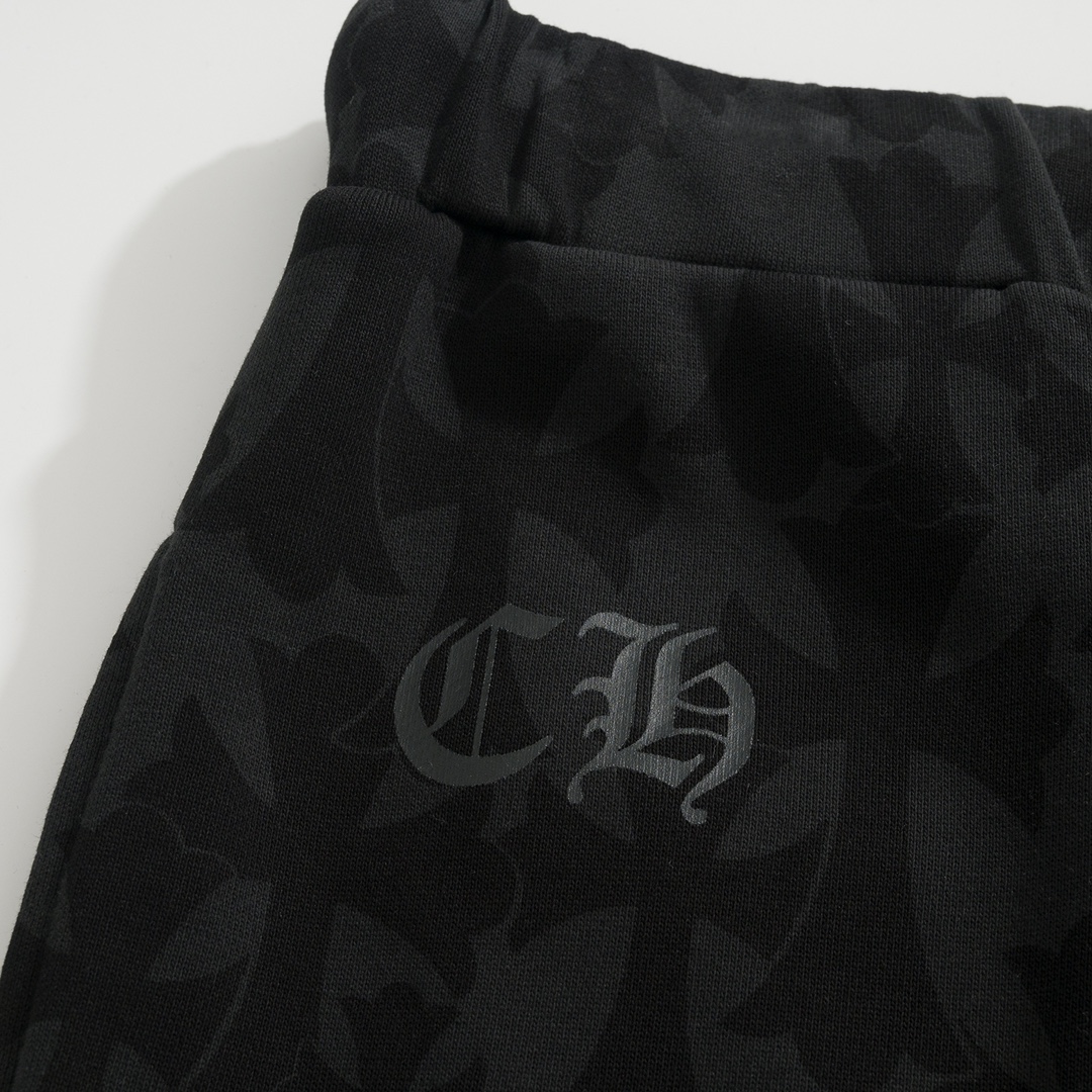 CH Chrome Hearts Patterned Shorts SetCustom patterned cross fabric, horseshoe print on the front, traditional Chinese font print, drawstring designSizes S, M, L