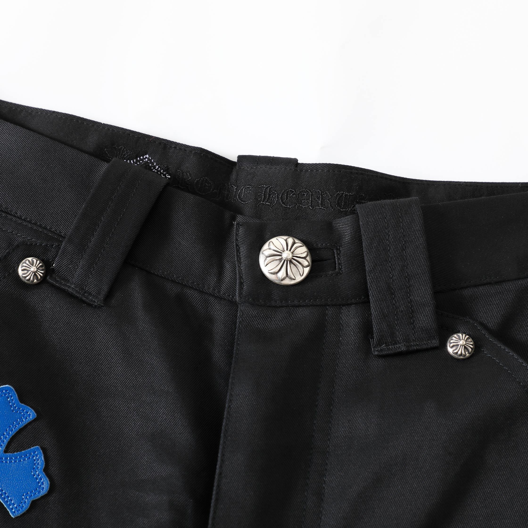 CH Blue and White Cross Cargo Pants, unisex style. Made with double-strand combed cotton yarn. Minimum order quantity 3000 yards. Custom production lead time two months. Attention to detail is paramount. To enhance the fabric's luster and texture, im