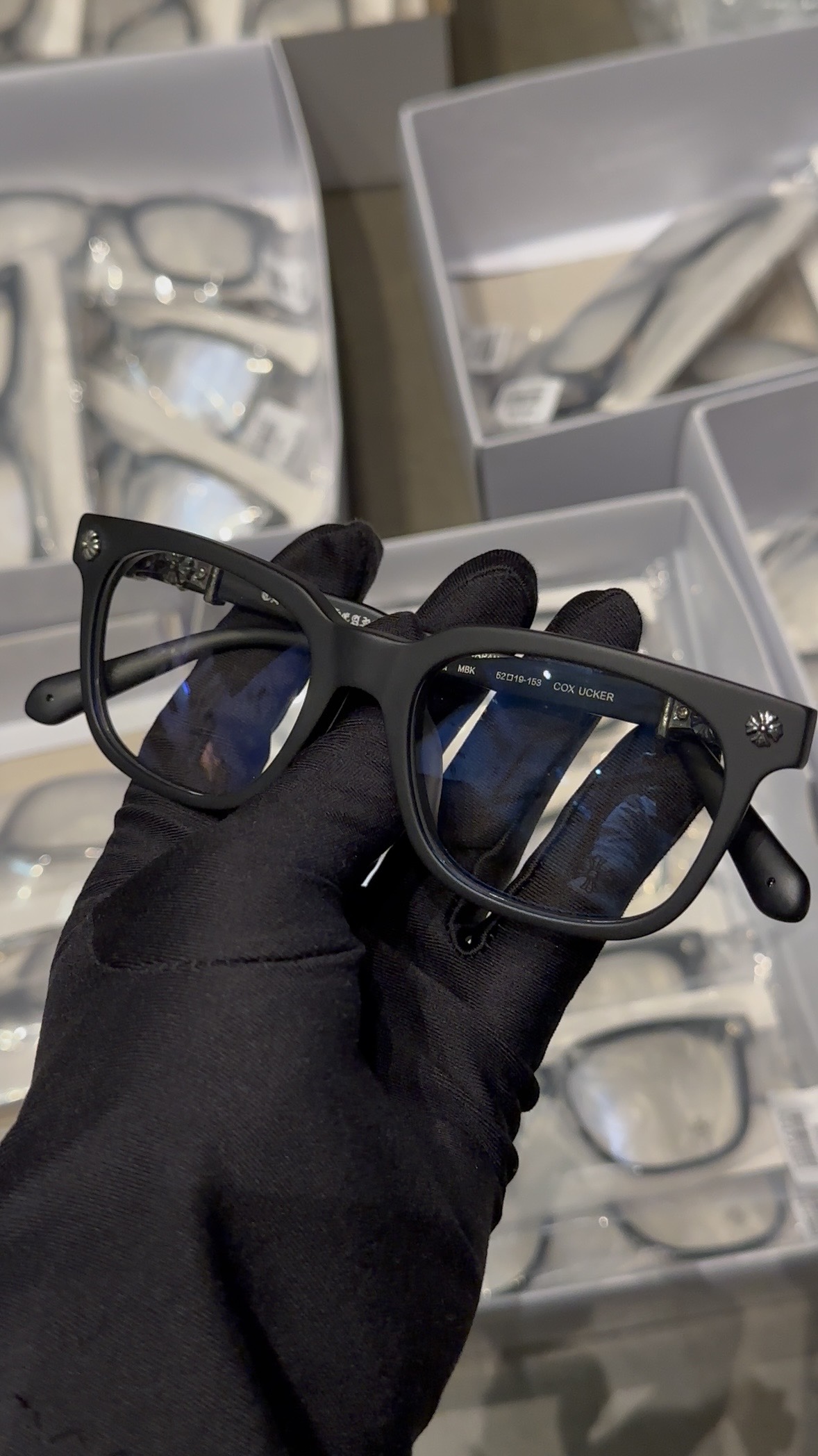 COX UCKER Matte Black