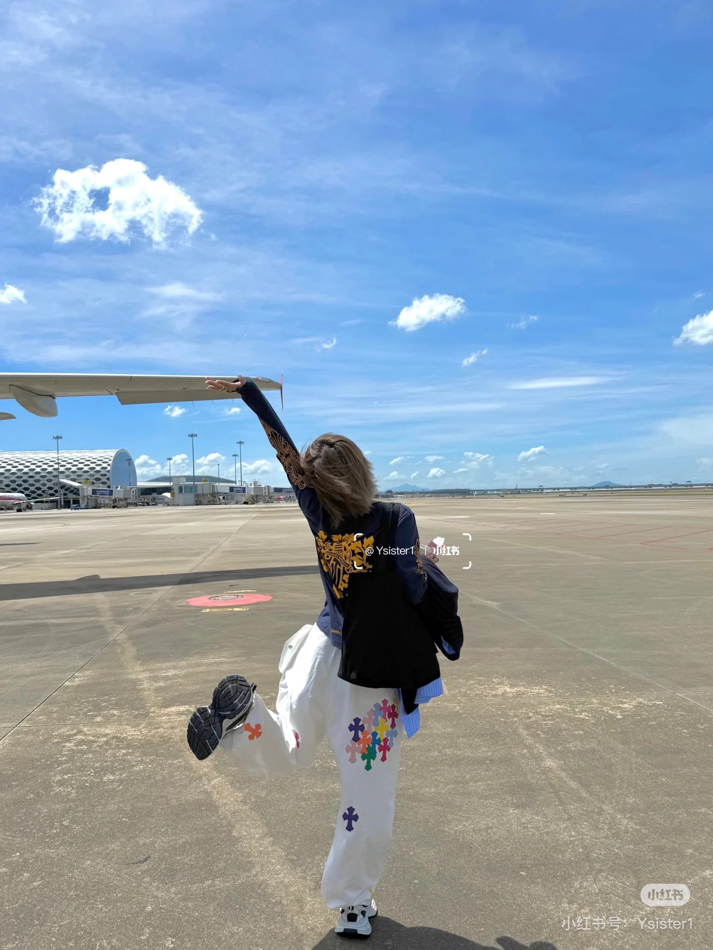 Chrome Hearts Heavyweight Paratrooper Pants with Colorful Crosses. A relaxed, laid-back fit, suitable for waist sizes 66-100cm. The fabric is custom-woven and dyed, requiring a carbon-brushed finish on the front followed by a brushed finish (resultin