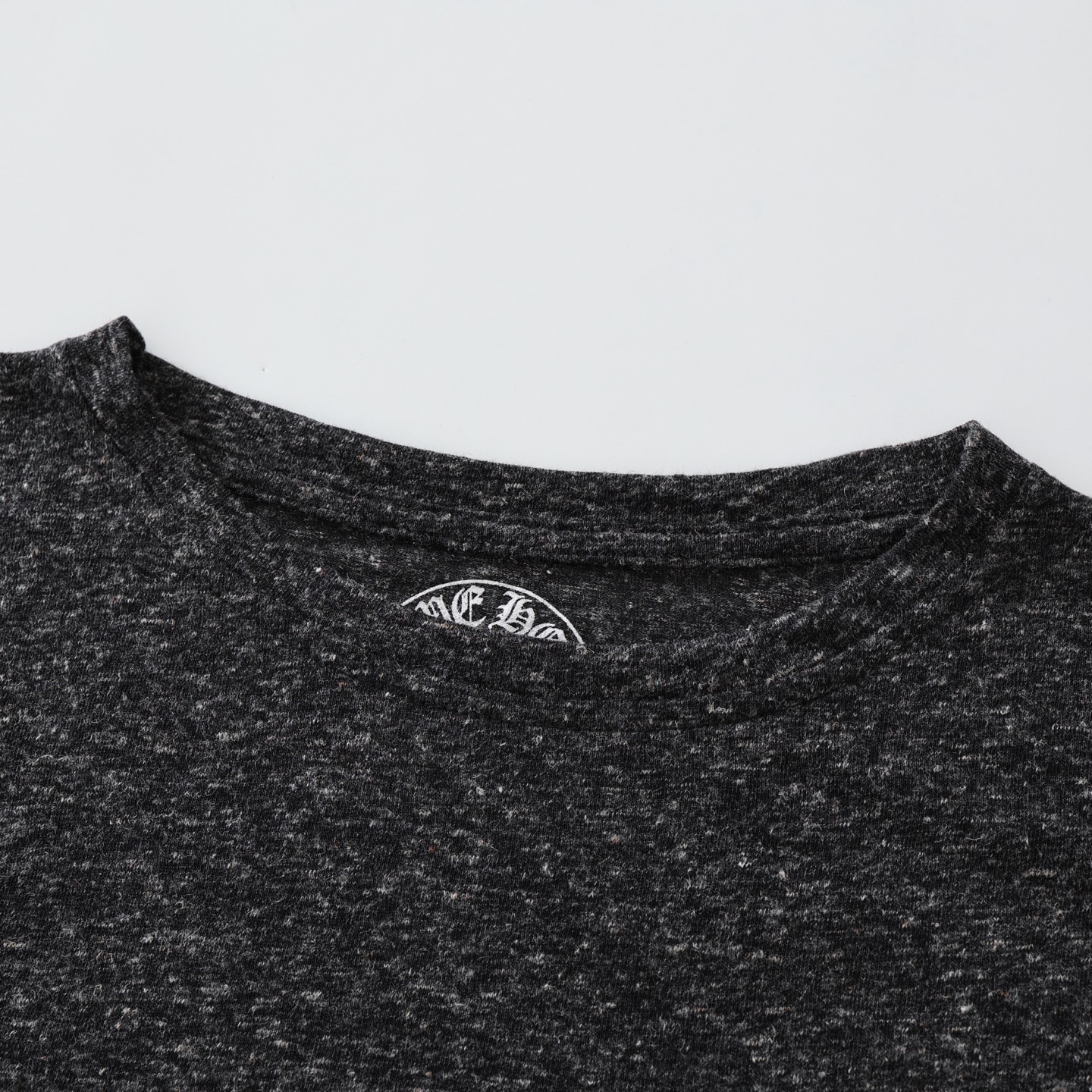 CH's new five-star flag lightweight sun-protective long-sleeved shirt. Two colors and all sizes are now available. The fabric is 130g 20% ​​linen and 80% polyester. The print uses an imported Israeli printing machine with heat transfer printing techn