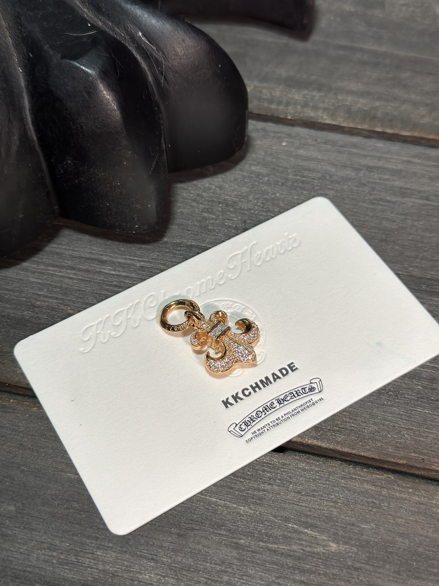 A family photo of the scout flowers.