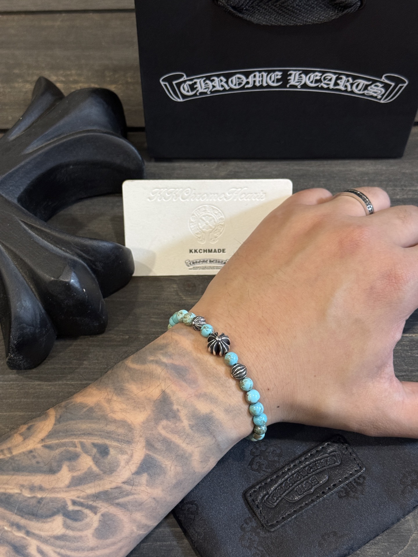 Customer order: 4-bead turquoise bracelet