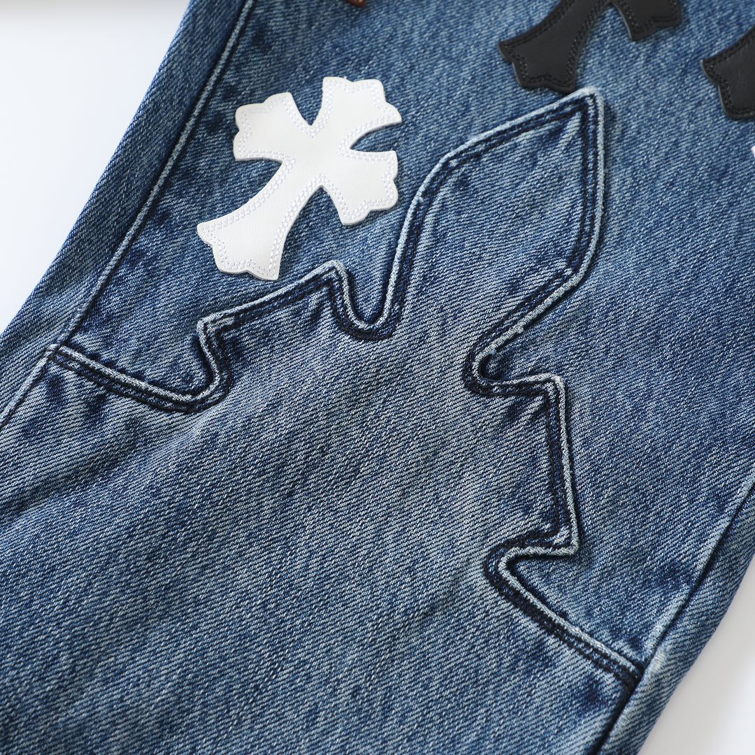 In stock, immediate shipping. Flame/No Flame (two styles)Chrome Hearts Limited Edition Leather Patchwork Black, White, Brown Suede Cross Blue DenimThis CH denim is a VIP exclusive (only available to VIPs).Not an official website item, making it