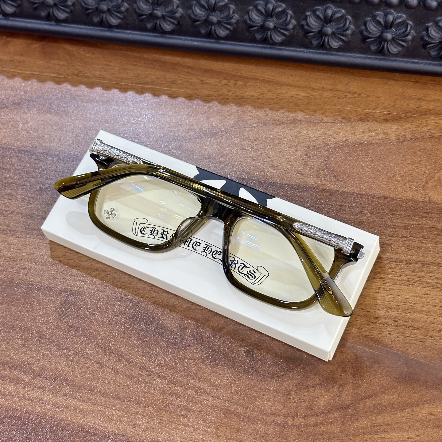 CH Eyeglasses Model: LITTLE DINGERSize: 54□18 152