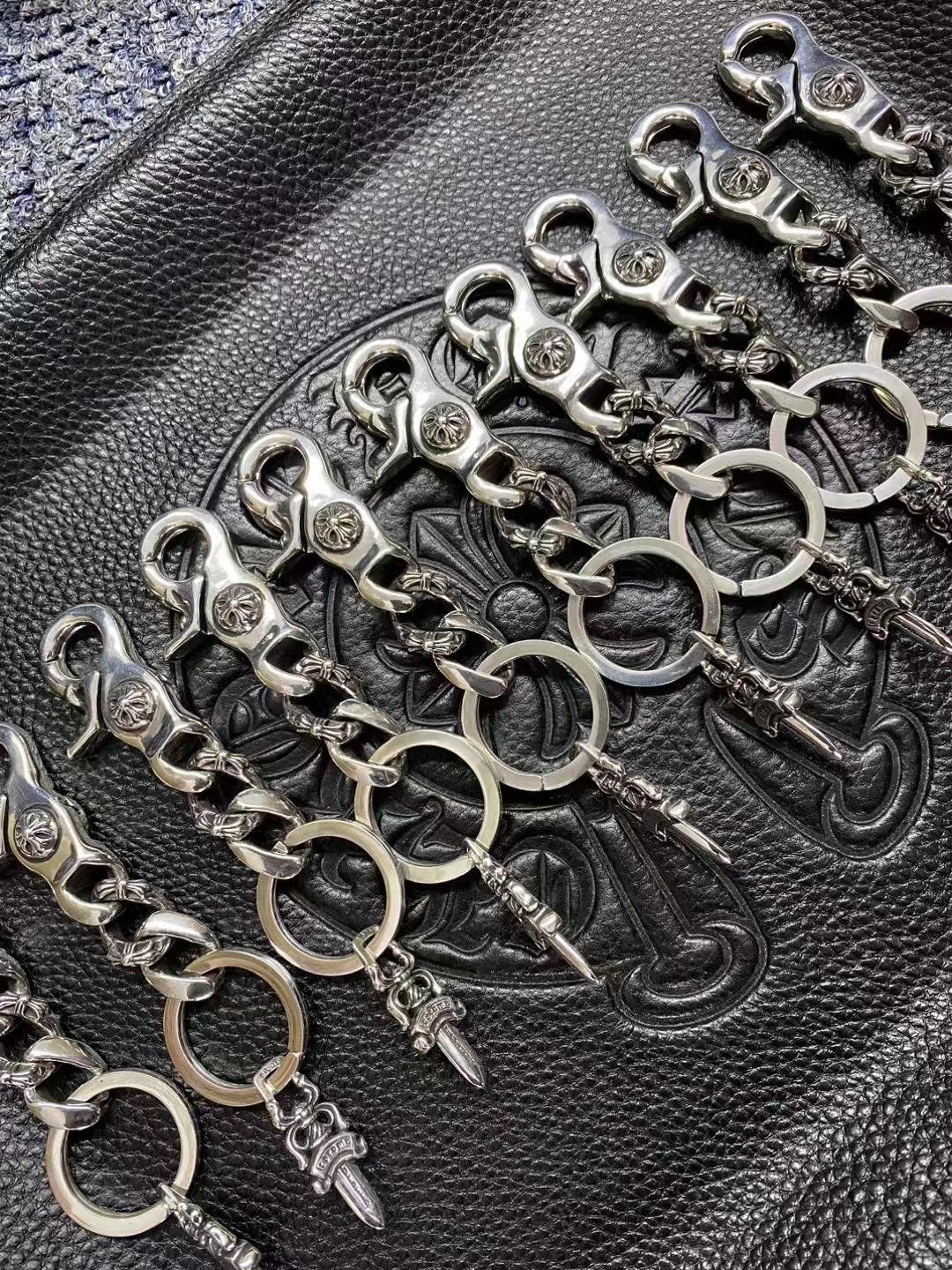 Half-flower lobster keychain, in stock.