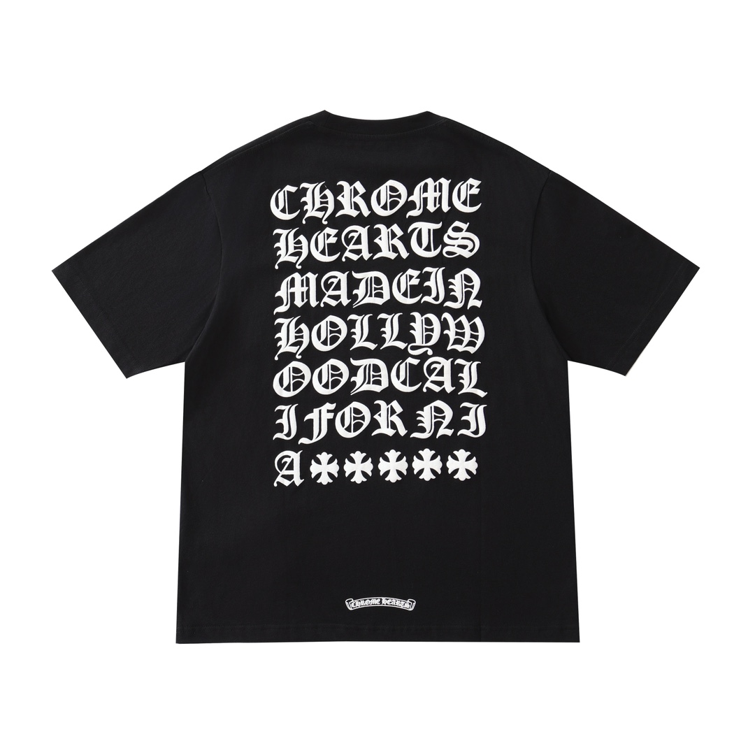 CH's new all-over print short-sleeved T-shirt. All sizes available. Made of 26-knit 180g pure cotton blend. Garment washed finish. Printed using a foaming process. Custom accessories. High-quality craftsmanship from a reputable factory. Comfortable a