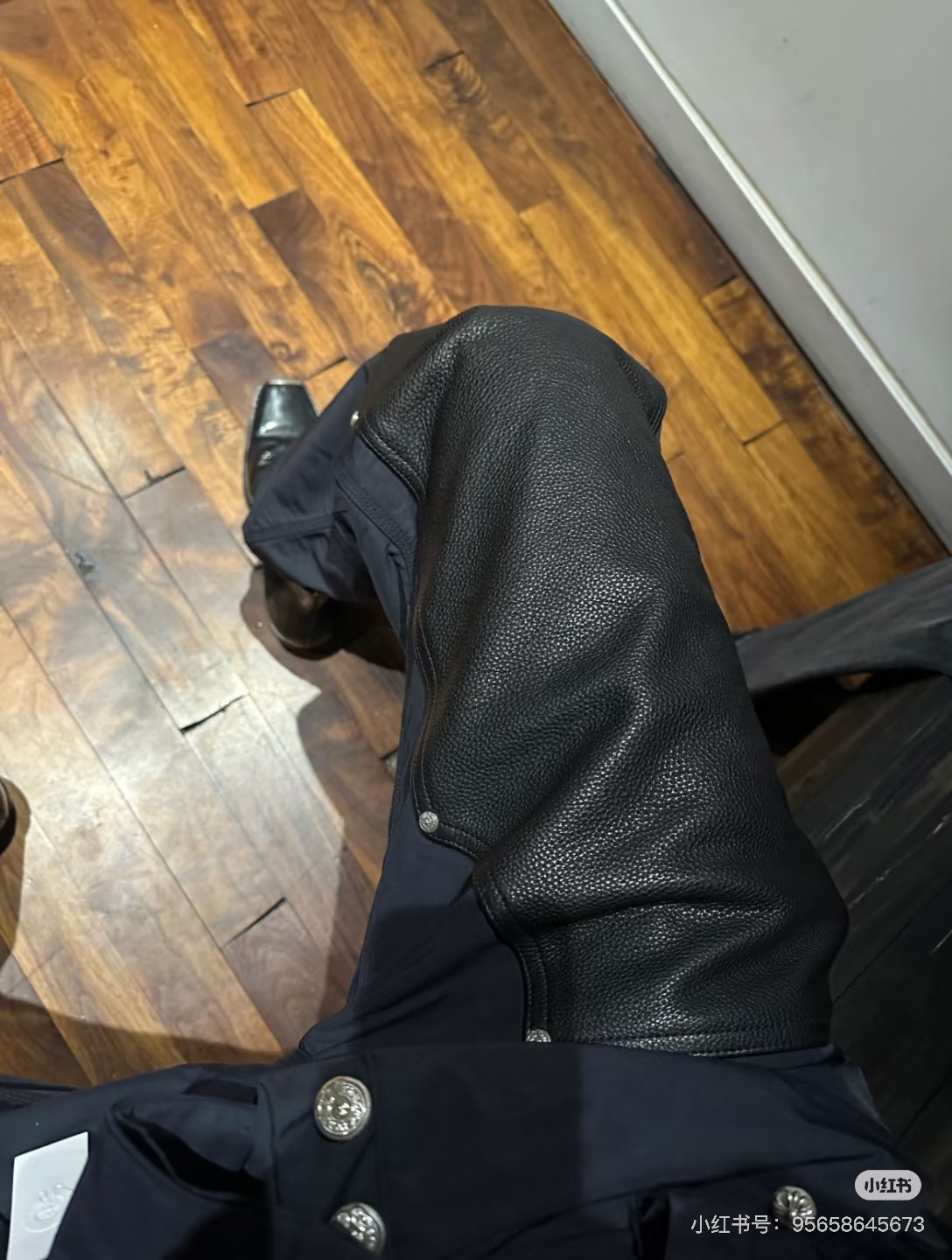 Chrome Hearts New Pants with Leather Patched and Logging FeaturesMatched design and color; silver-plated hardwareYellow leather cross on the backBoth knees are made from a single piece of leatherSizes 28, 30, 32, 34