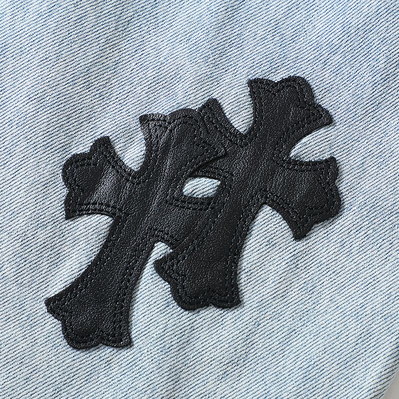 CH Rockheart Jeans; Ningdan 7x7 cotton all-coated denim, blue; Levies 501 sole; 19 genuine leather lambskin crosses in black leather; custom-made full set with genuine silver plating (not imitation silver!).