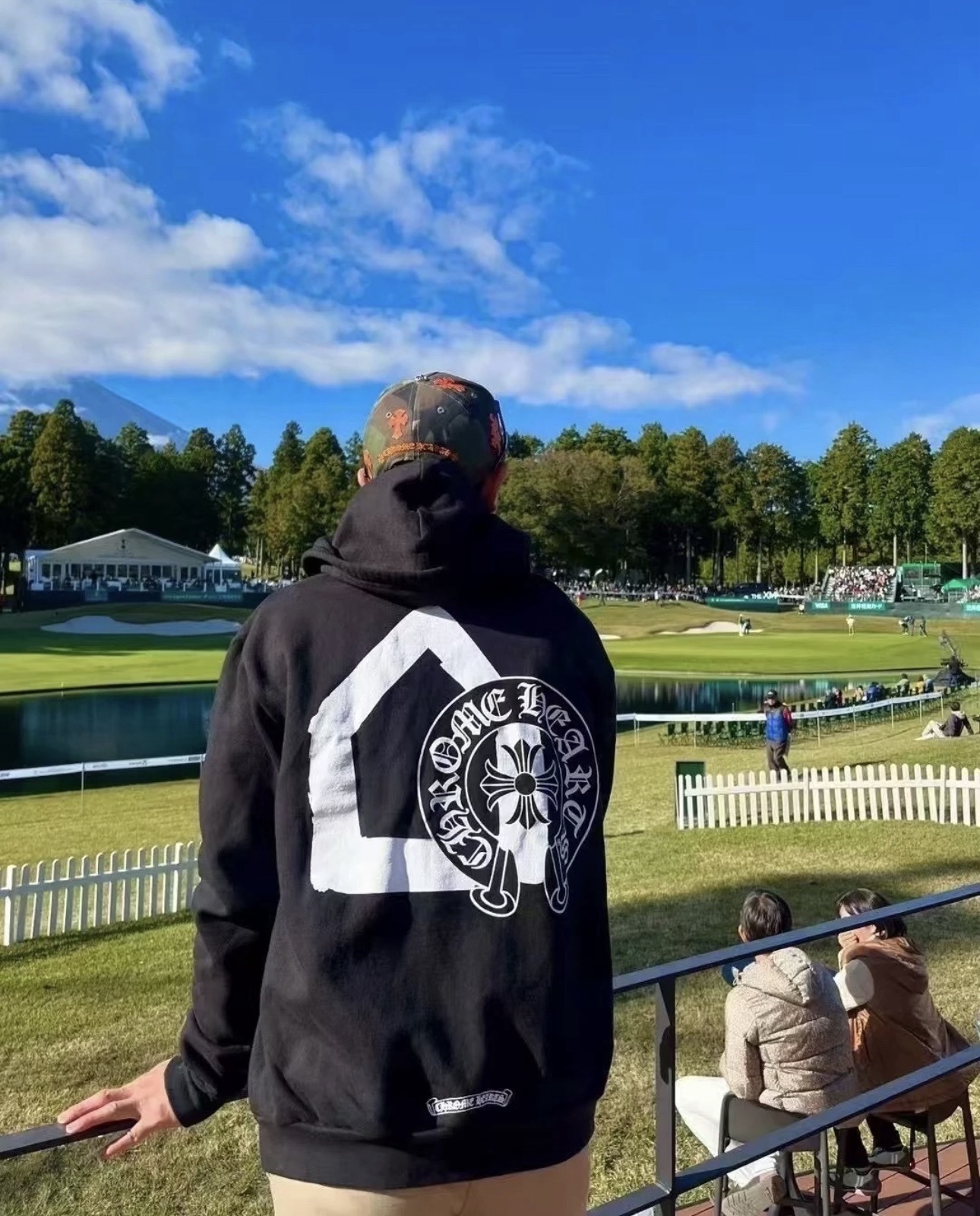 Chrome Hearts x DSM Ginza Limited Edition CollaborationSize: S M L XL