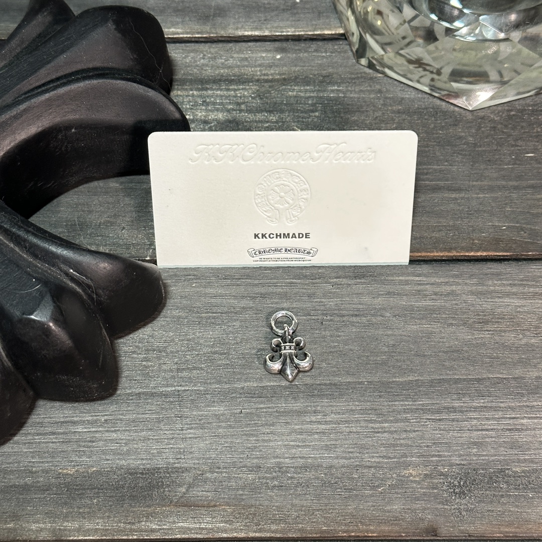 A family photo of the scout flowers.