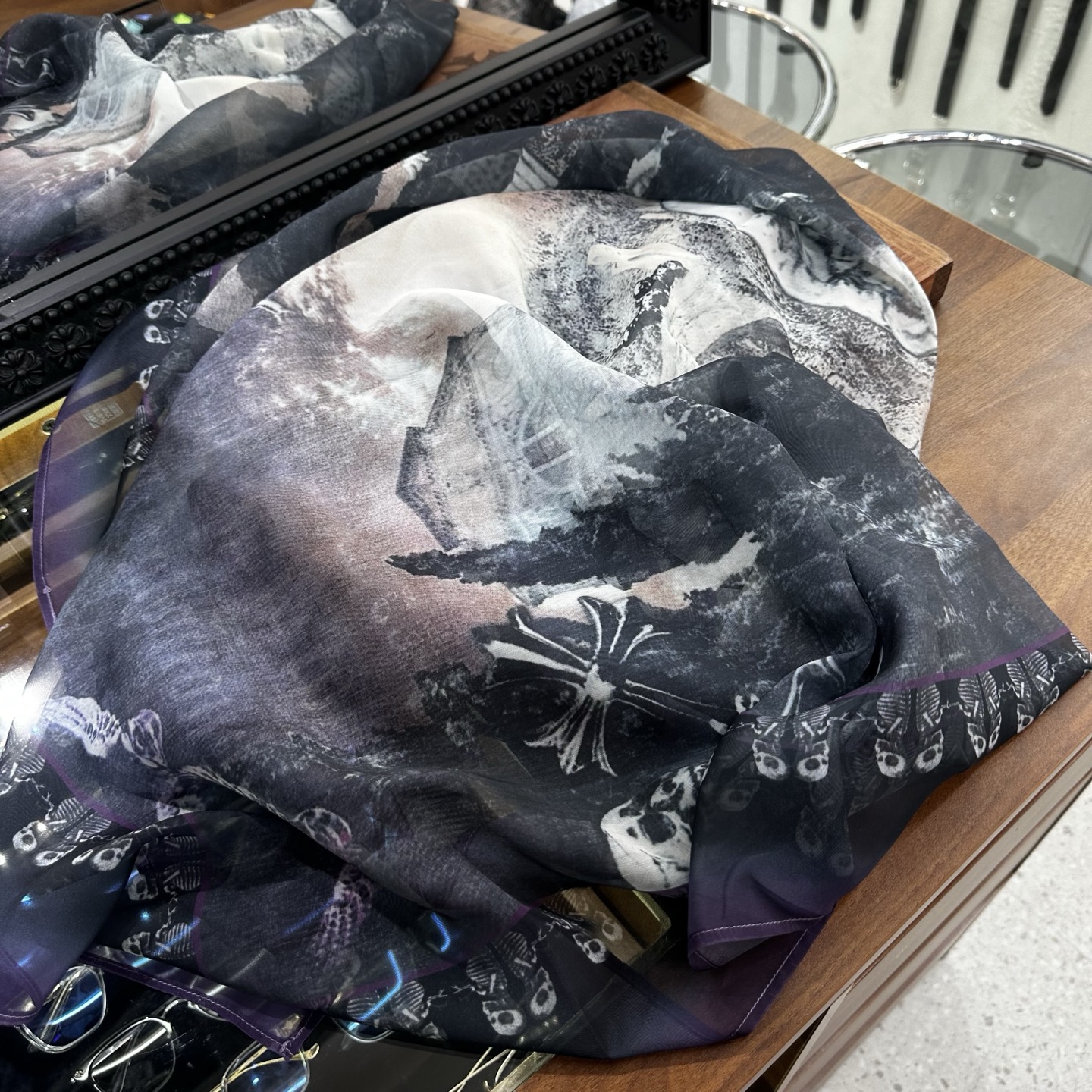 Exclusive Limited Edition Ch✖️Foti Skull Head Scarf/Silk Scarf/Shoulder