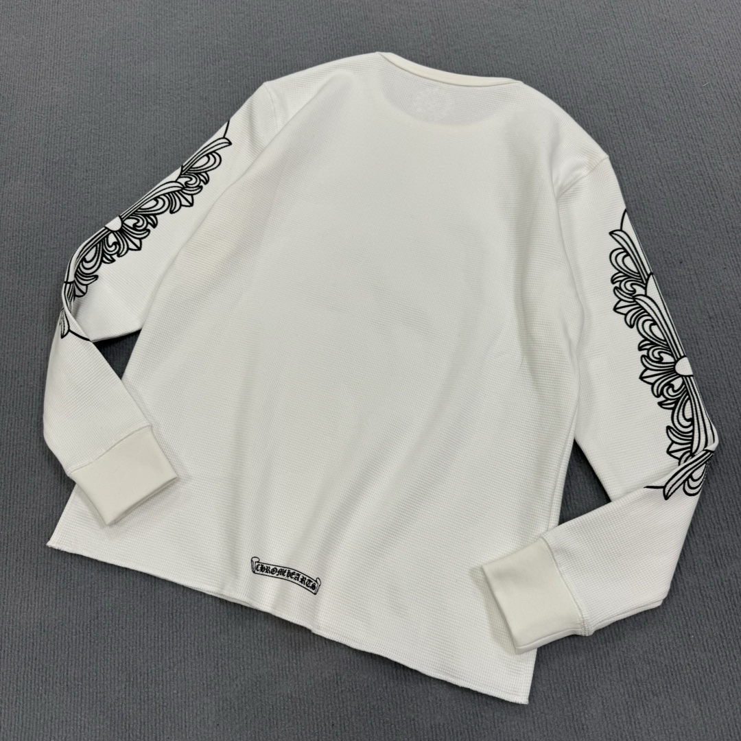 Chrome Hearts New Waffle Gown Horseshoe Flower Cross Long SleeveCustom-woven YB waffle gown fabric, featuring a 3D bound collar, imported ink printing, unisex style, three colors available, limited stock.Sizes: S M L XL