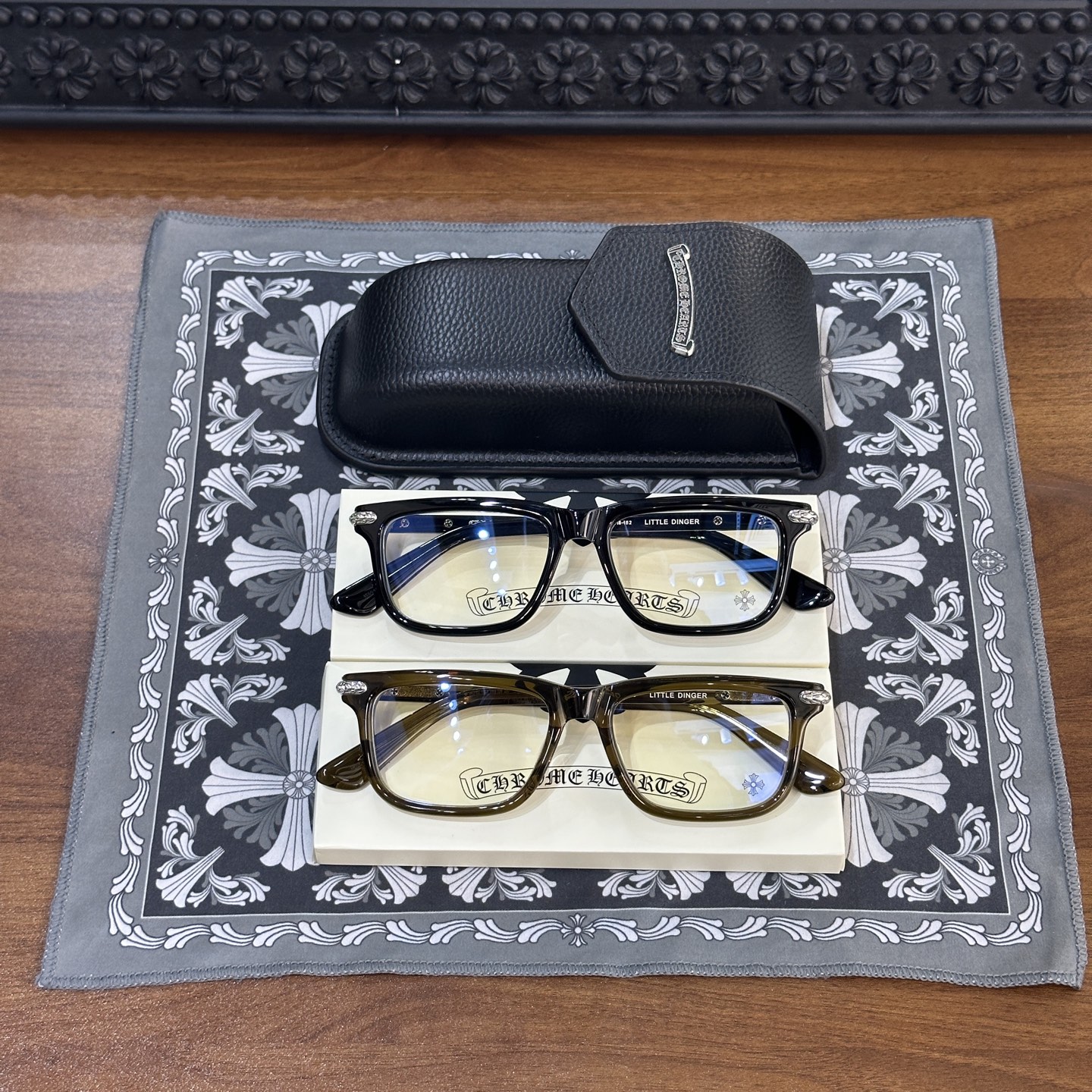 CH Eyeglasses Model: LITTLE DINGERSize: 54□18 152