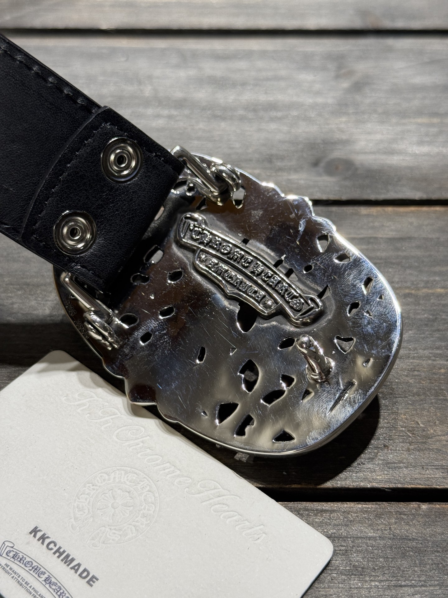 Custom-made for clients🔝Heavyweight tomb-style belt with cross-stitched leatherCustom-made genuine leather cross-stitch design with sterling silver buckleExaggeratedly exquisite, exuding style🔝