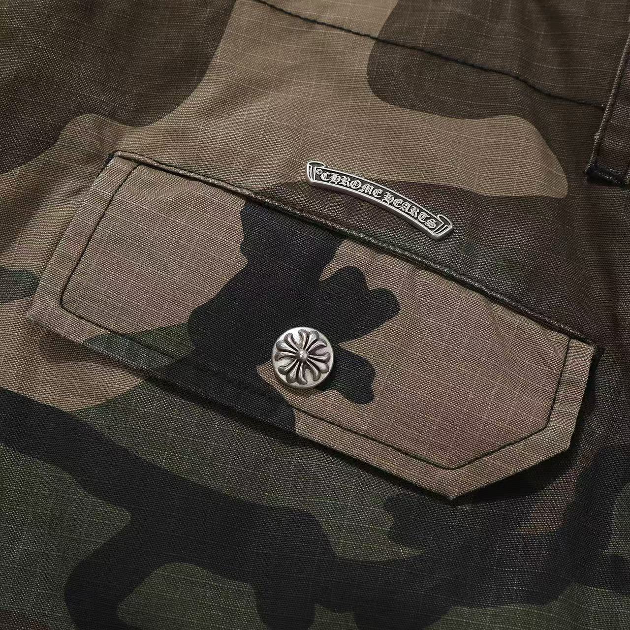 CH Chrome Hearts Cargo Camouflage PantsFurniture: Custom-woven and dyed 100% cotton checkered fabric. Checkered size matches YB (original label). ⚠️Not a common market product. YB 1:1 custom-made silver buckle. ⚠️Not a common market product. Custom