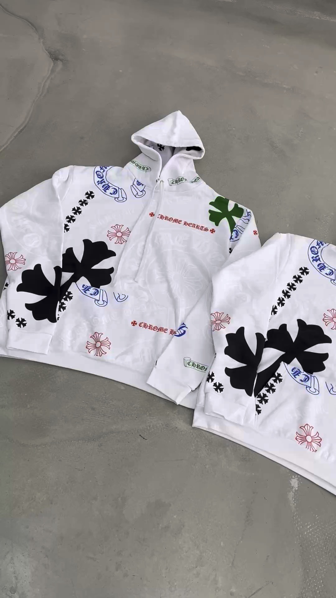 Without being told which one is the original, it's impossible to tell the difference 🤫