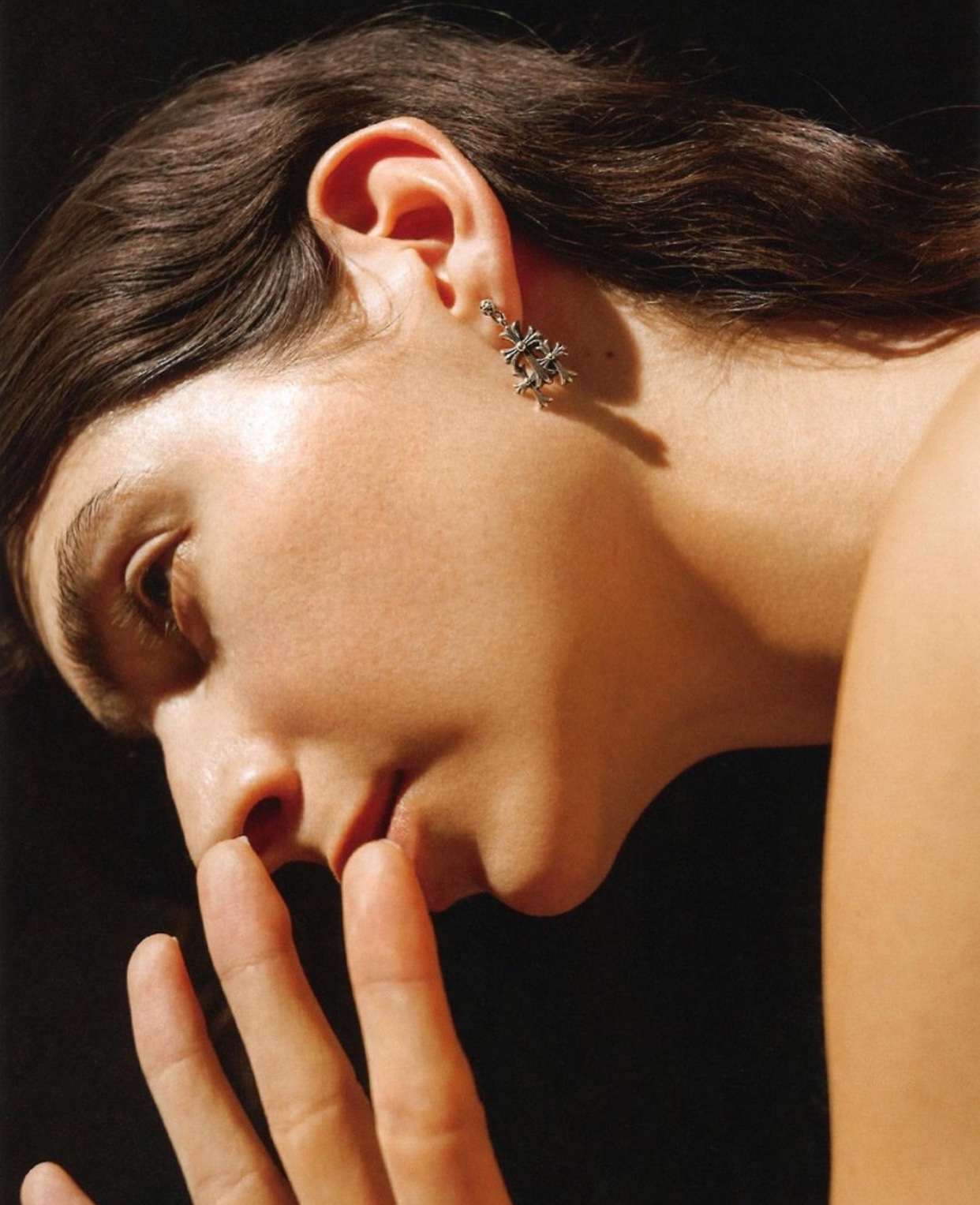 【New Arrival - Three-Cross Stud Earrings】Latest Three-Cross Element, 2020 New ArrivalRetail Price: 3.6k RMB each, same style as Ma Siwei22K Gold Diamond Three-Cross Stud EarringsMa Siwei's Style, Wear these earrings and get the same girlfriend!