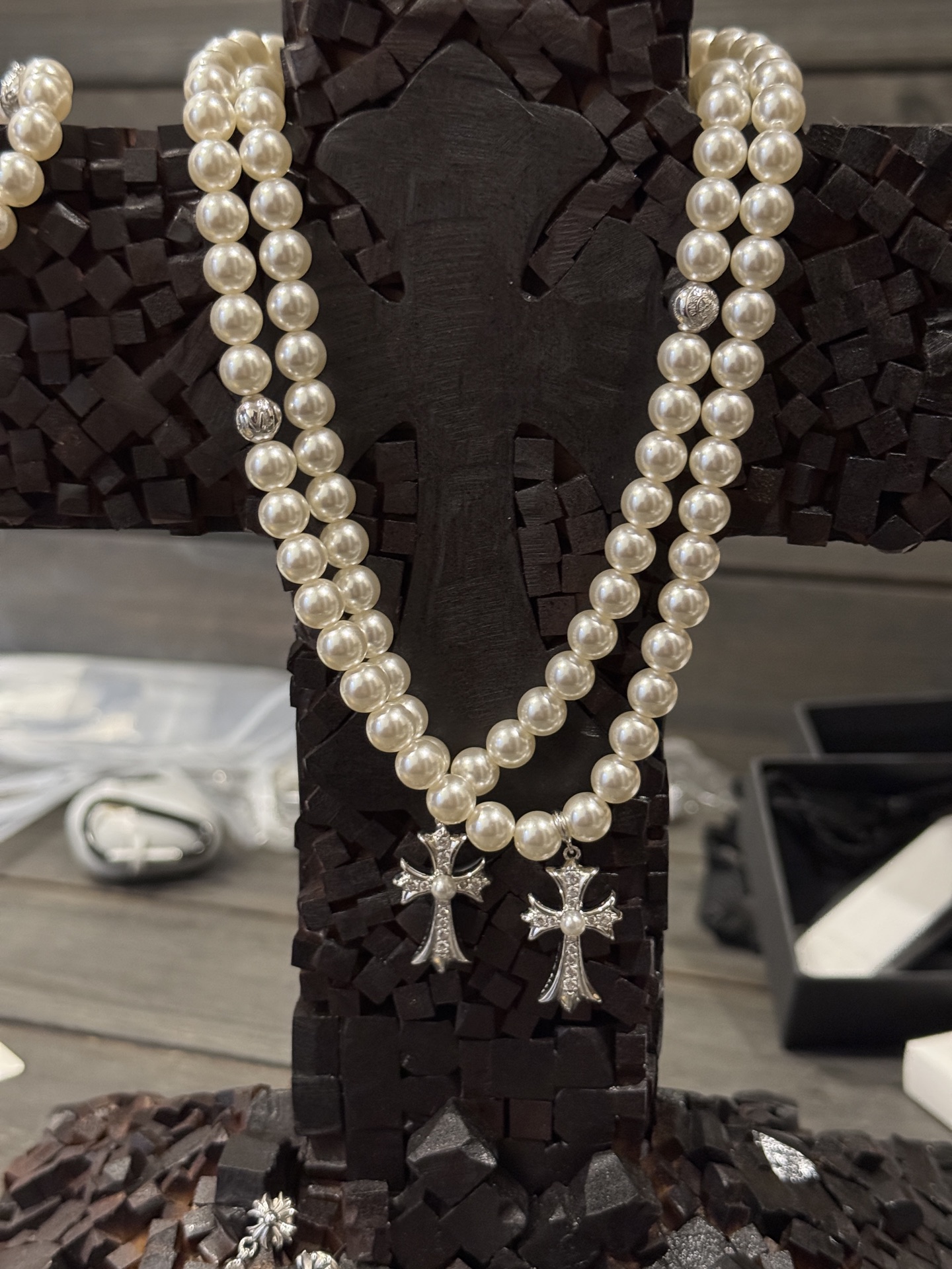Miki x CH Century CollaborationFull Diamond Cross Pearl Short Necklace