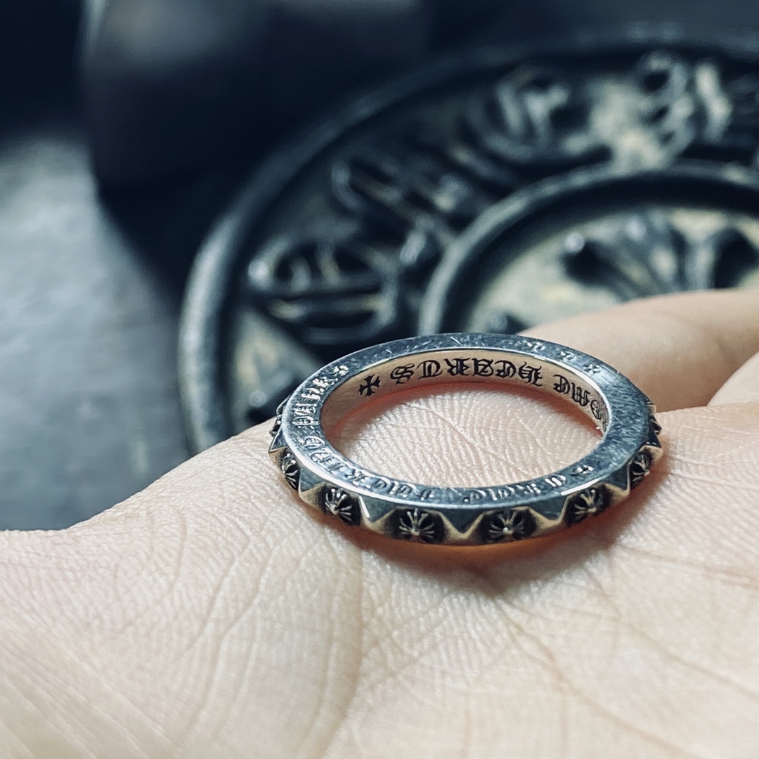 Authentic KK Chrome Hearts ring, delicate studded cross flower design.