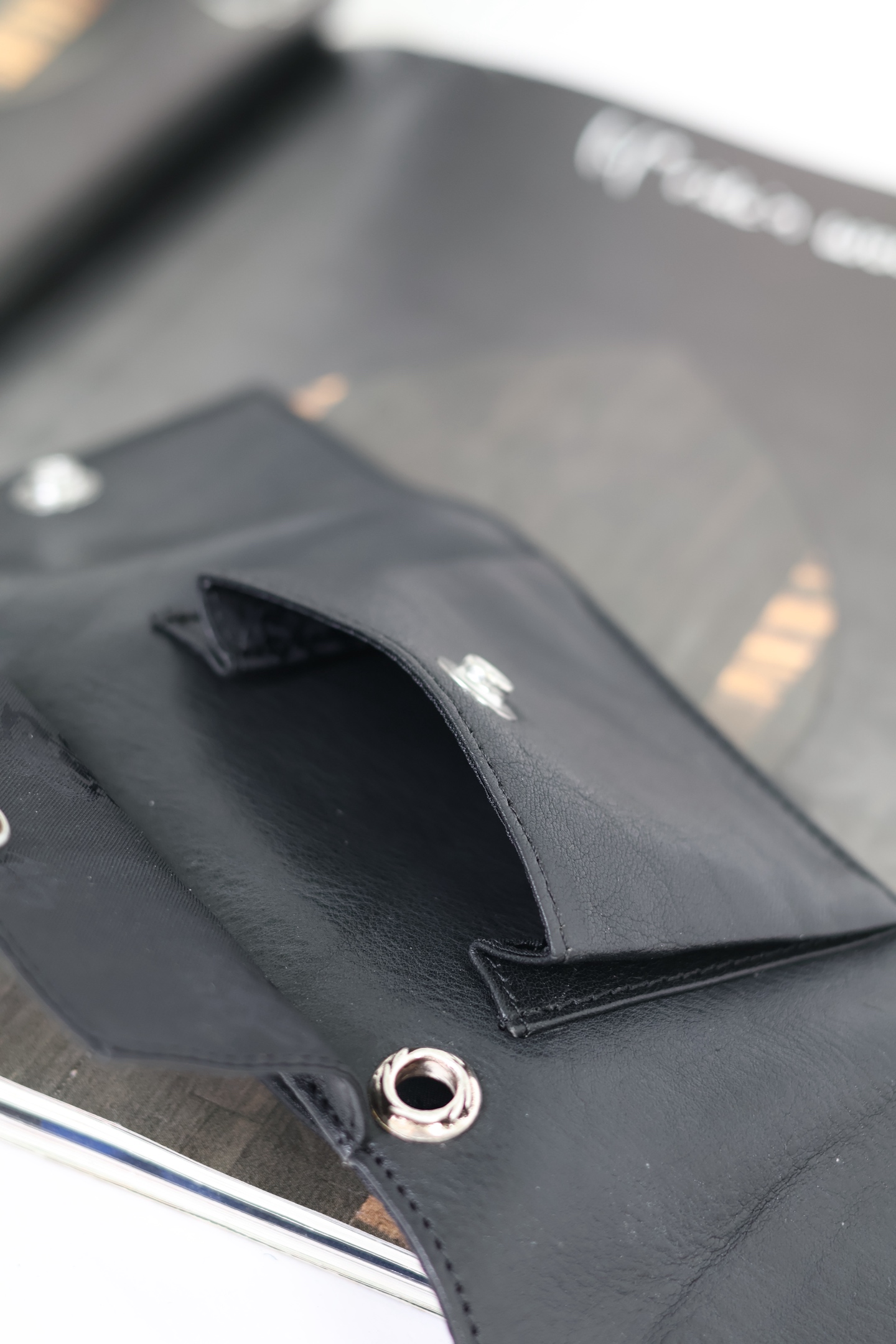 CH Three-fold small wallet