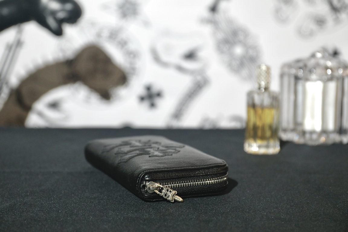 CH Multi-zipper wallet