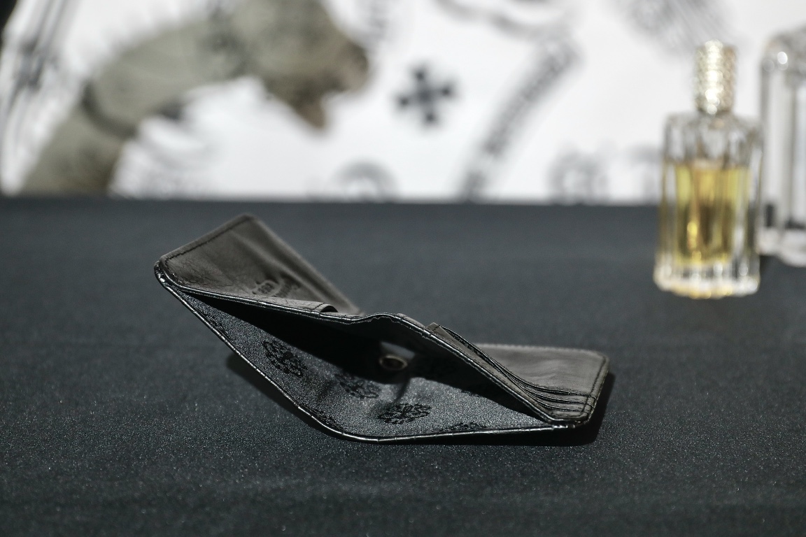 CH Leather Cross Small Wallet