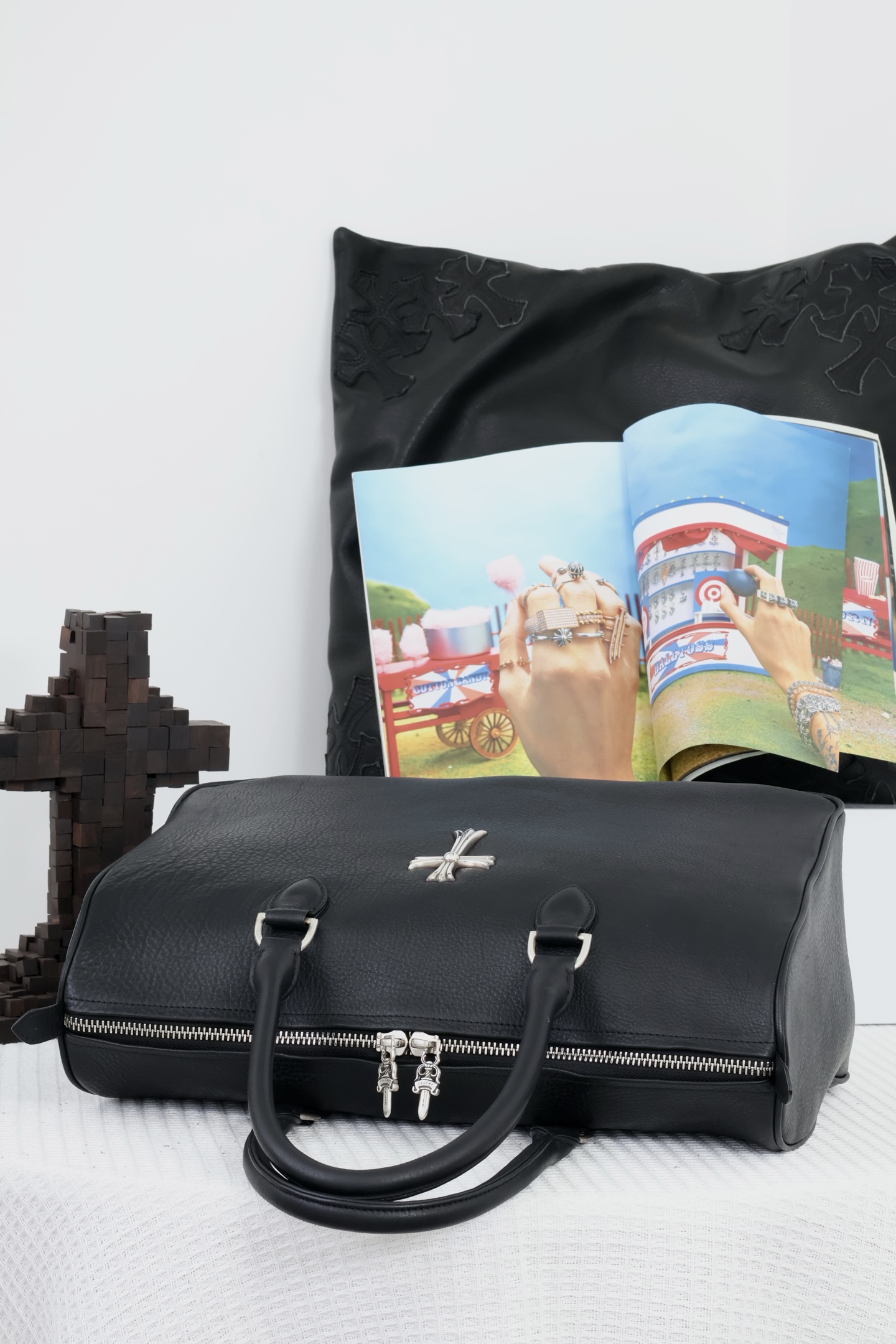 CH Cross Zipper Travel Bag