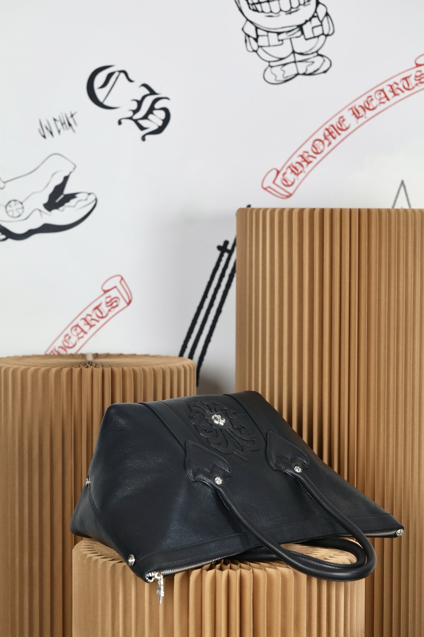 CH dile Boys Boston Dumpling Bag