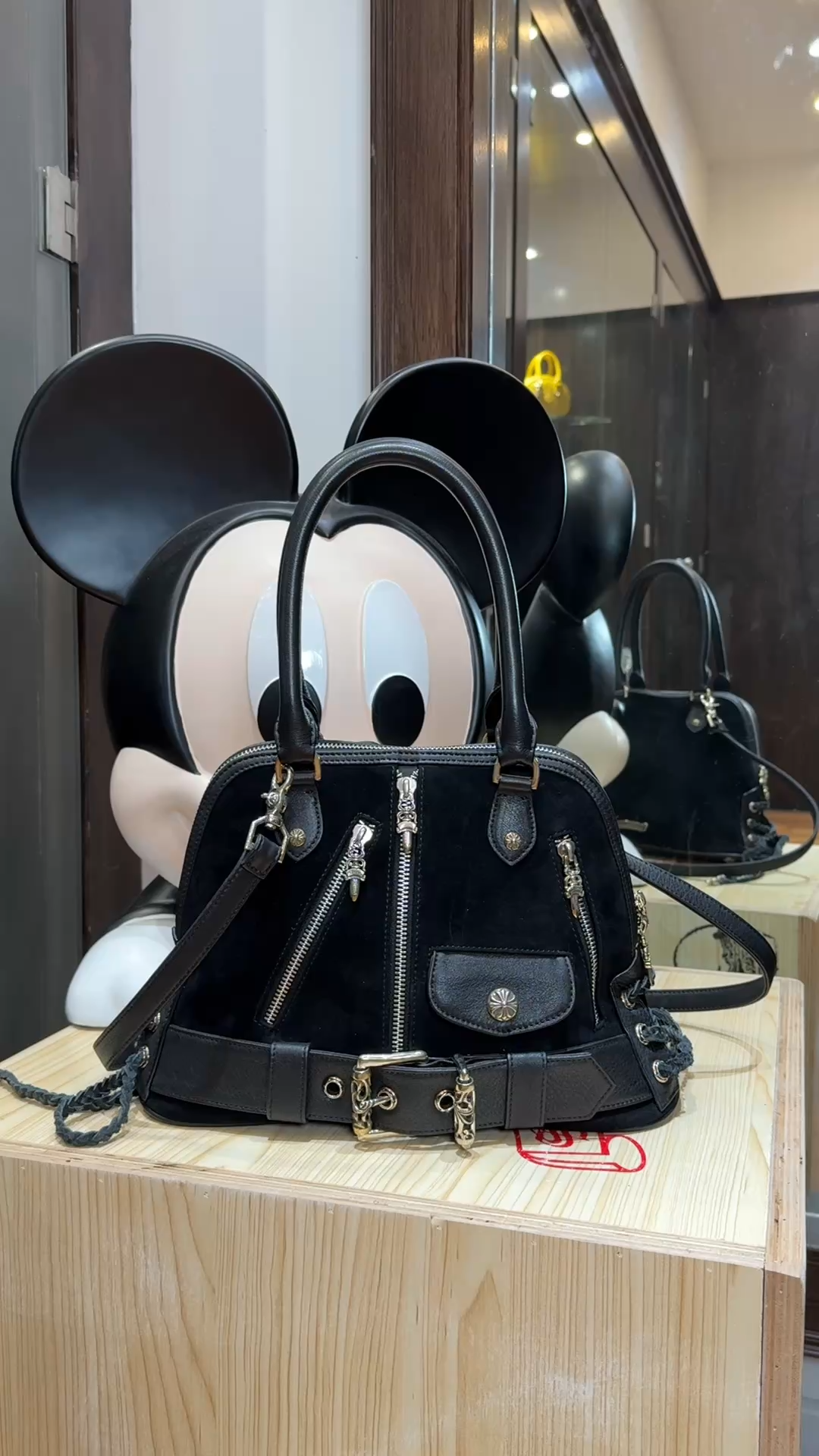 CH_ Modean bag, a motorcycle shell tote bag