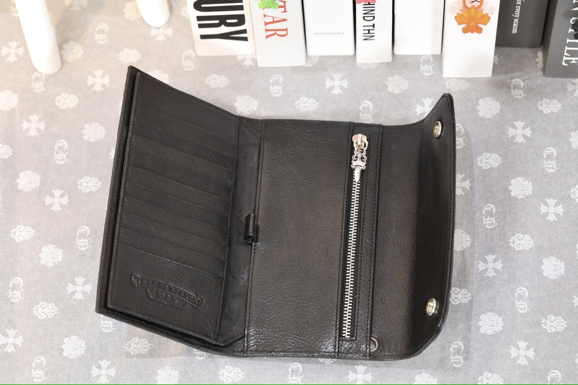 CH Three-fold wallet