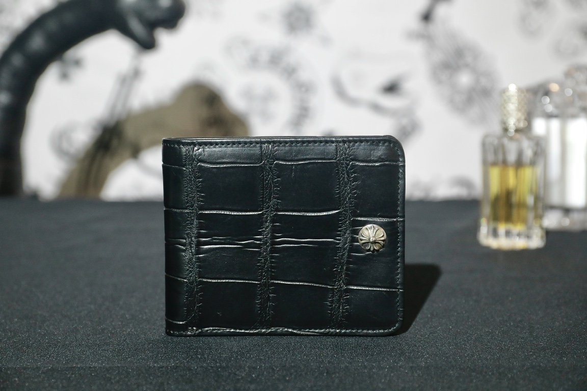 CH Folded wallet