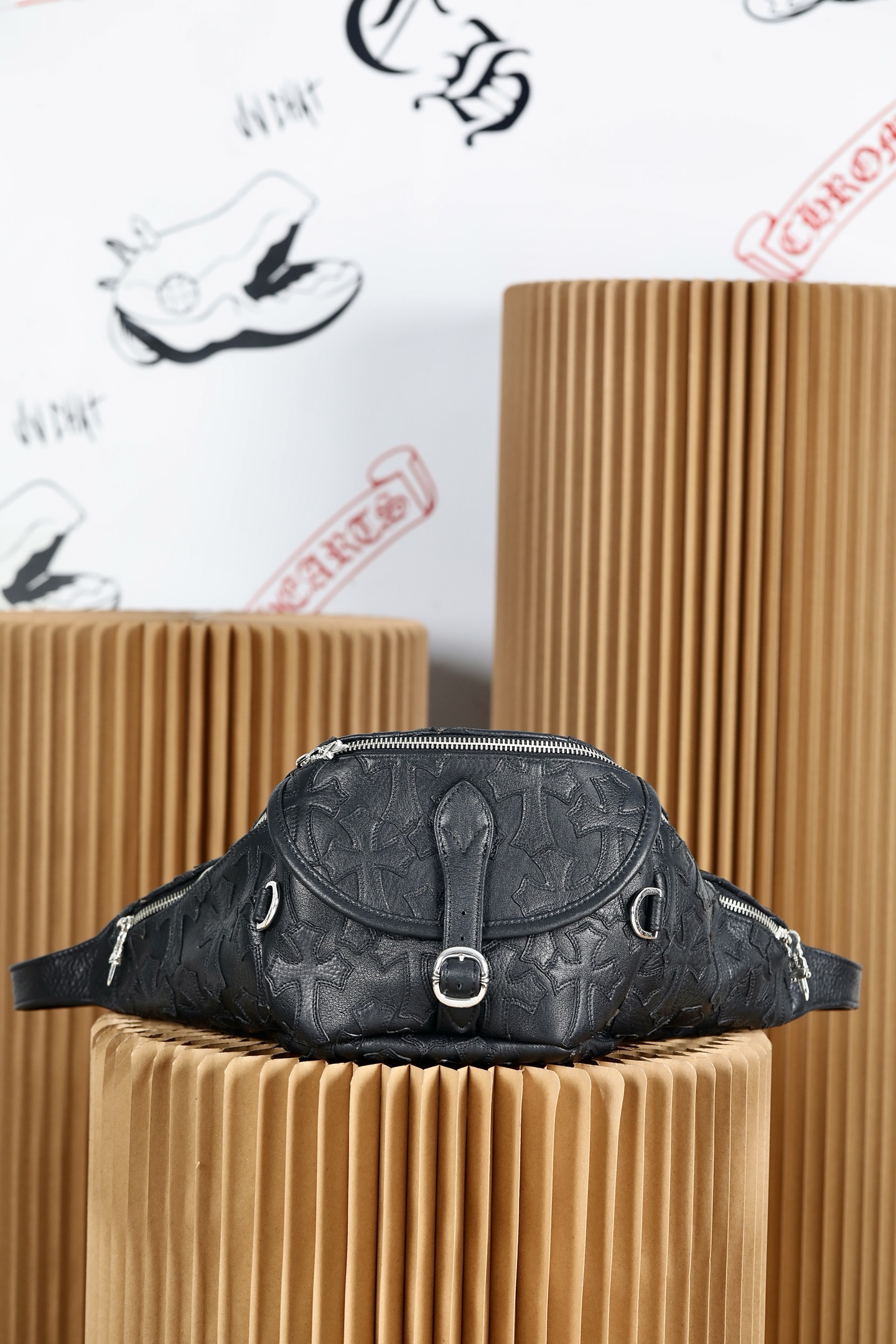 CH Medium Black Patches Snat Pack