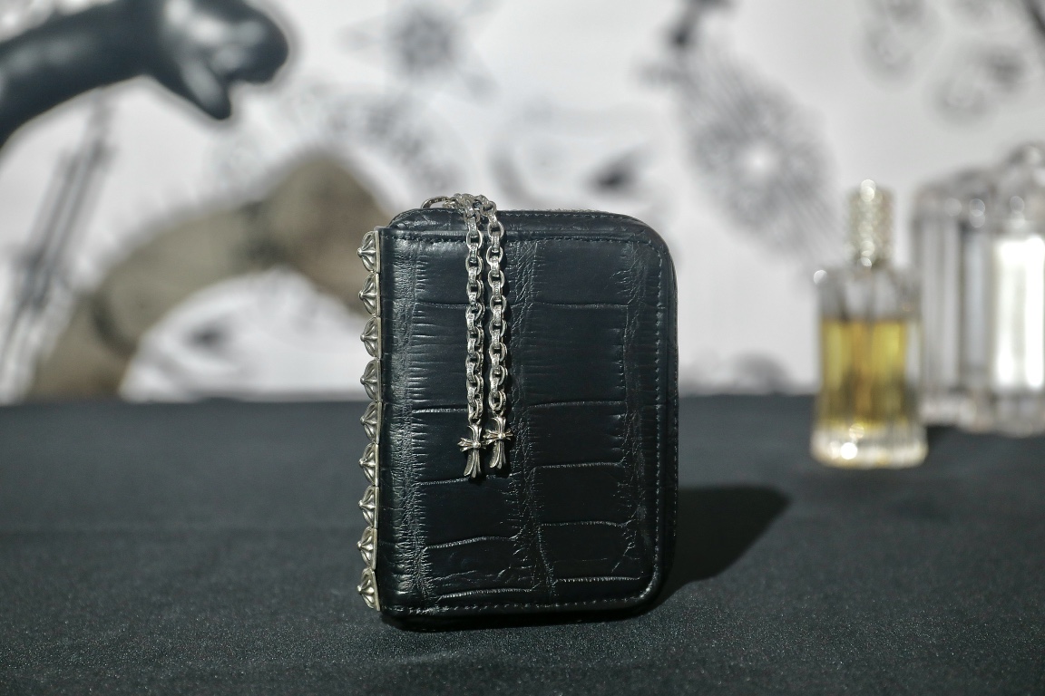 CH Crocodile skin nine-stitch fringed wallet