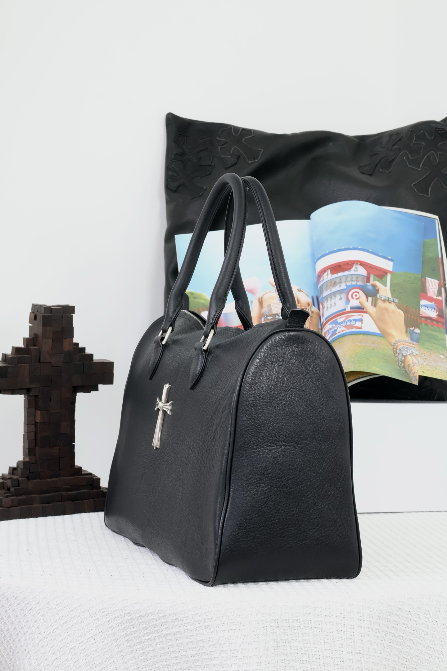 CH Cross Zipper Travel Bag