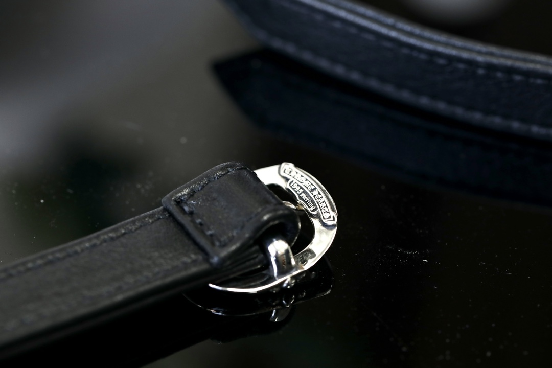 CH｜Denim Cross-Pattern Leather Waist Bag/Crossbody Bag ◻️CHENSE Cowboy Patches Snat Pack