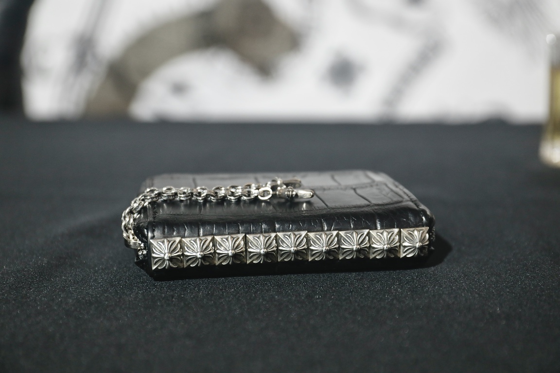 CH Crocodile skin nine-stitch fringed wallet