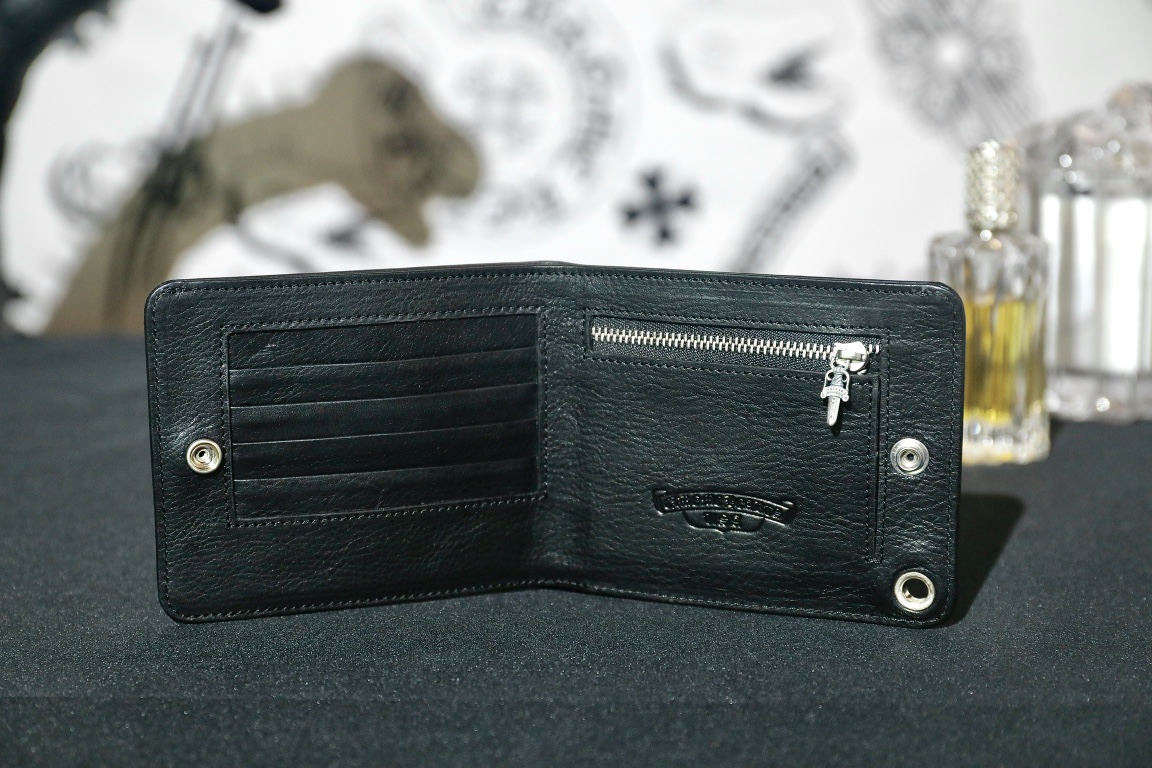 CH Folded wallet