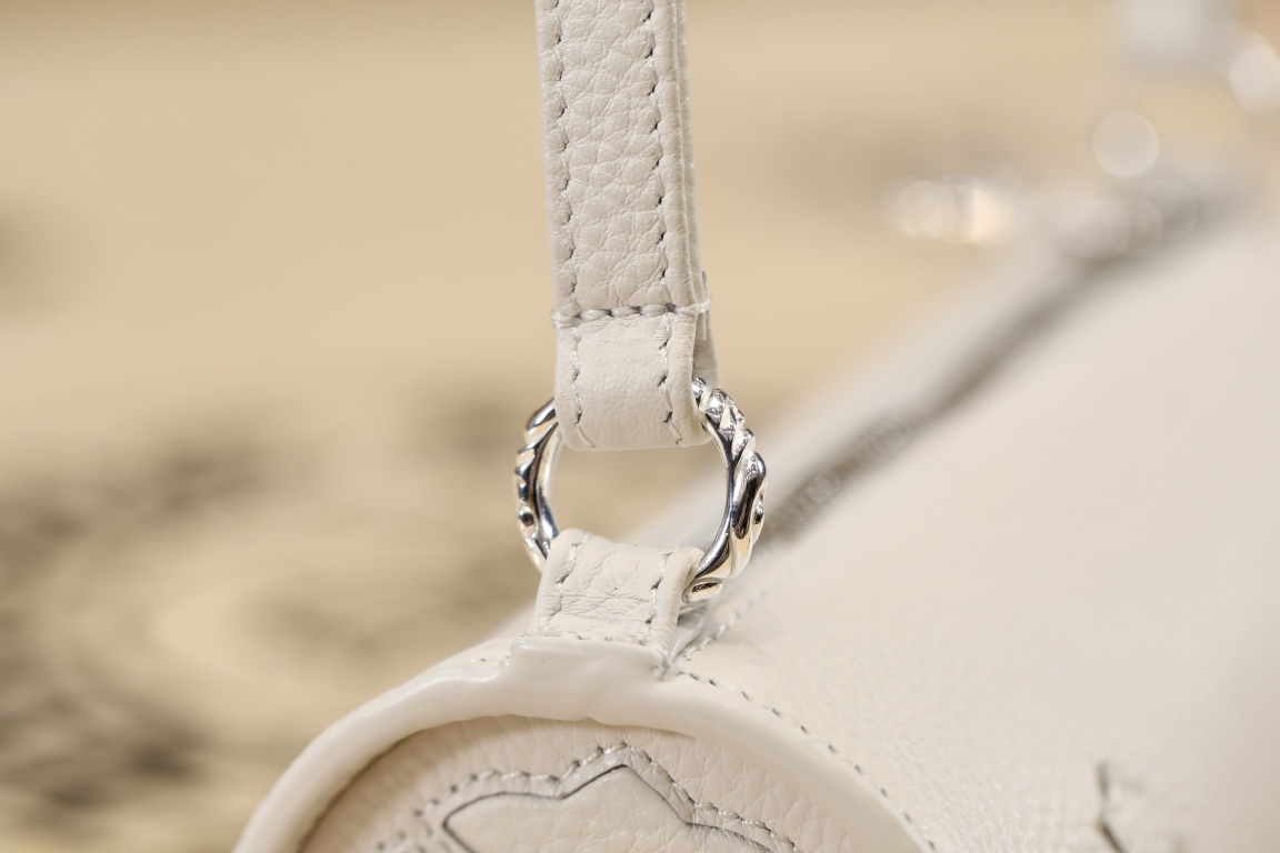 CH ❥ Klein Cylindrical Handbag