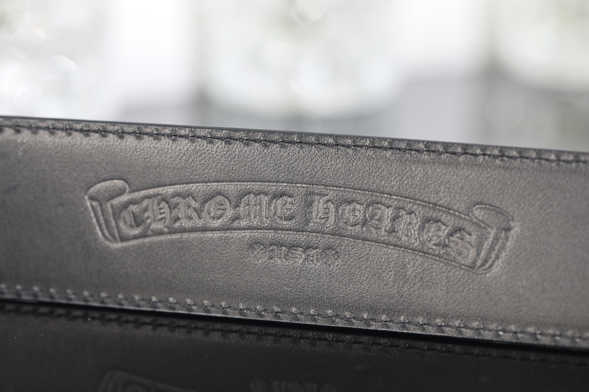 CH | Classic Cross Oval Leather Belt