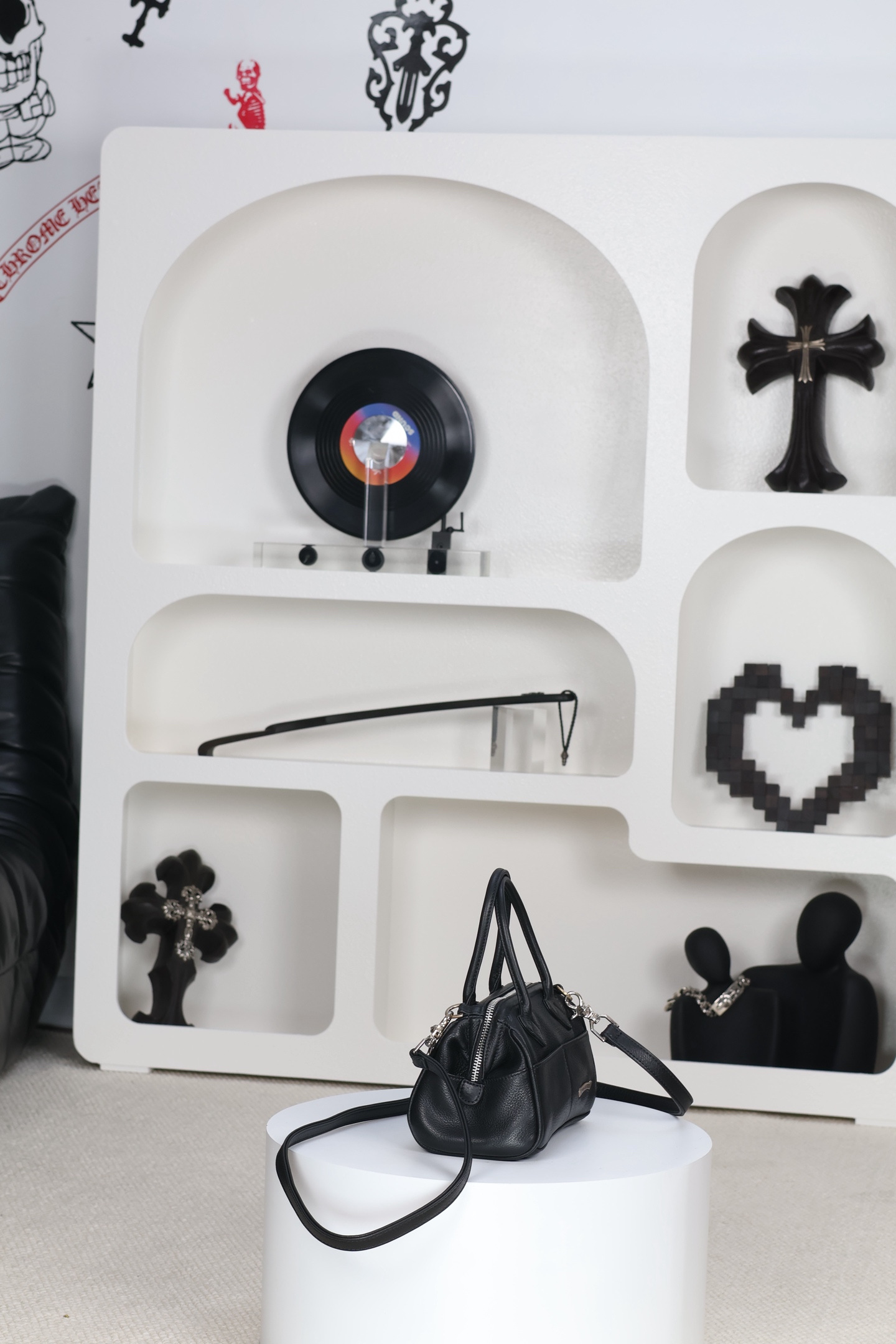 CH｜mochita “Little Grenade” Handbag/Crossbody Bag