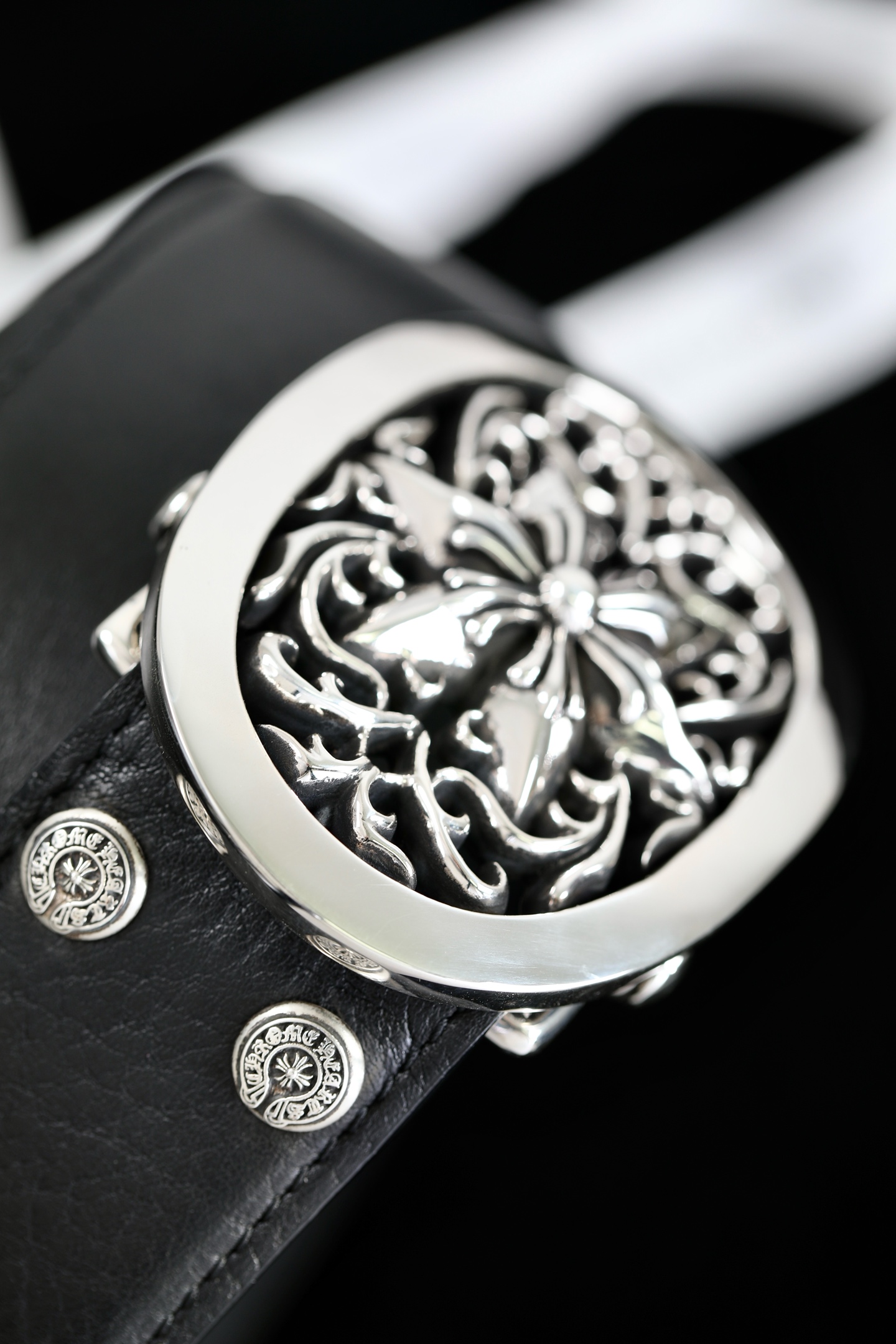 CH | Medium Oval Vine Hexagram Belt