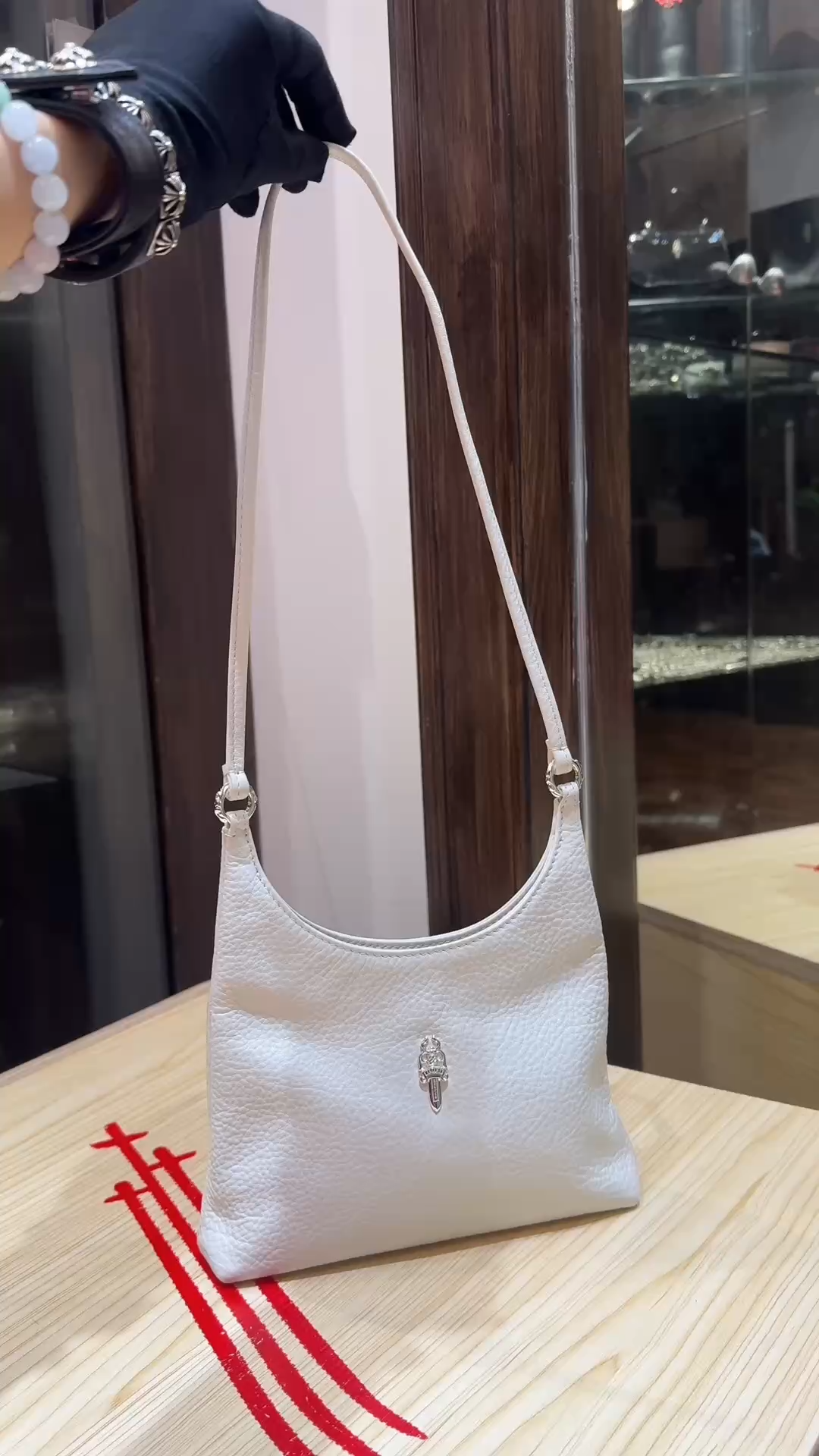 CH｜viv bag Little Sword Underarm Bag