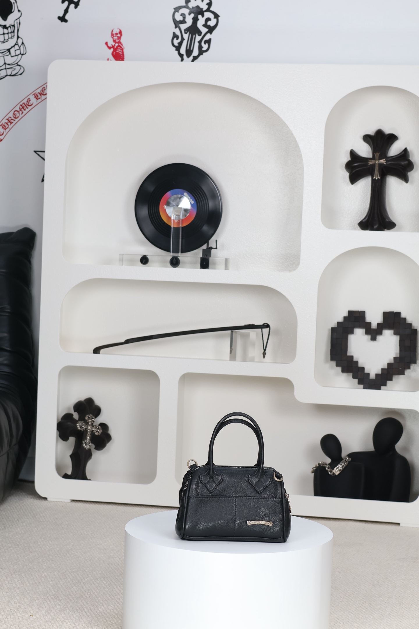 CH｜mochita “Little Grenade” Handbag/Crossbody Bag