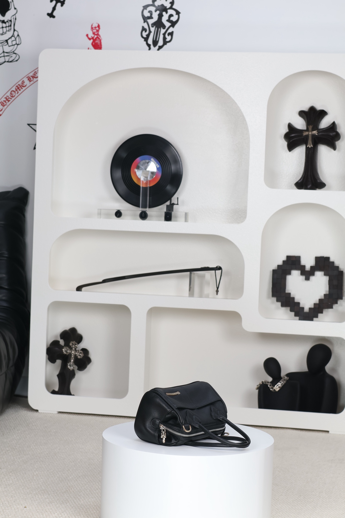 CH｜mochita “Little Grenade” Handbag/Crossbody Bag