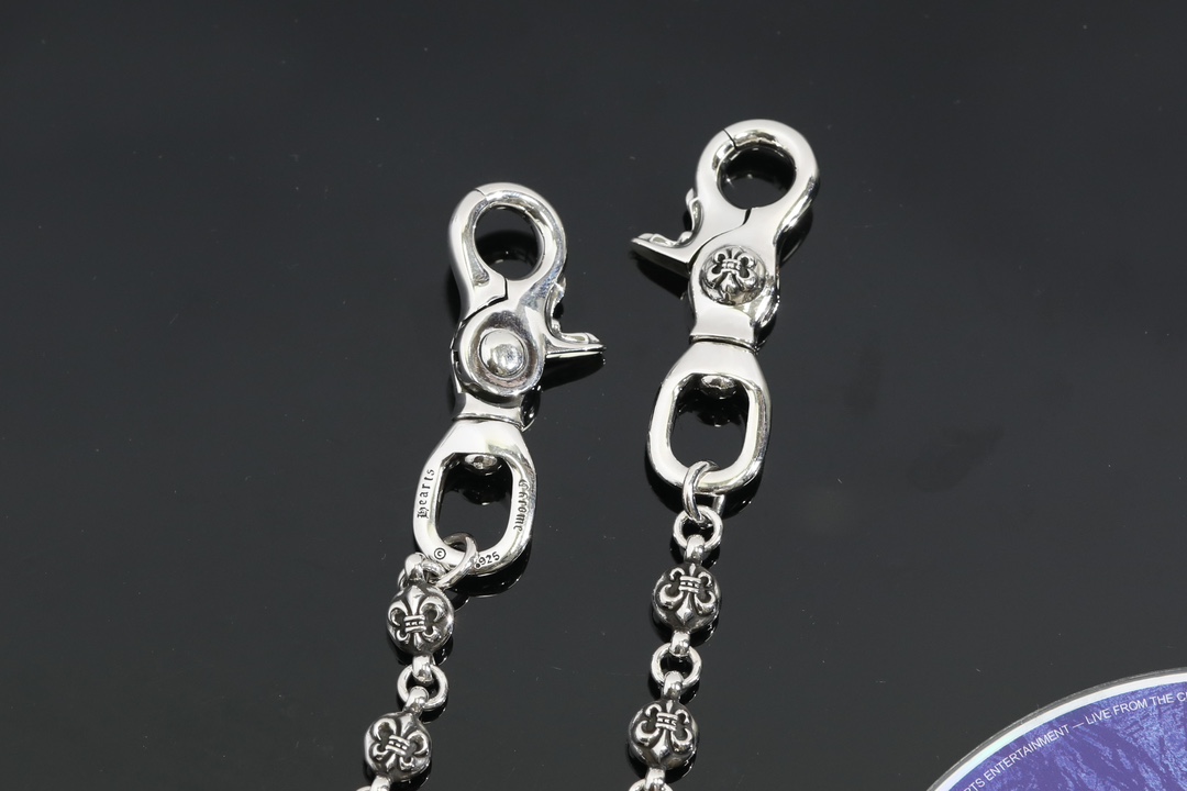 CH｜Scout Flower Beaded Double Hook Clasp (14 Beads)