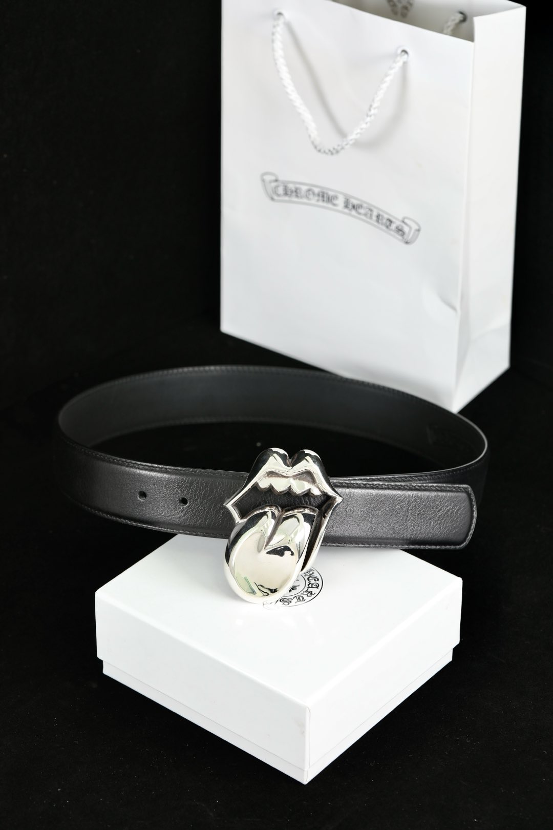 CH｜LIP & TOUGUE BUCKLE