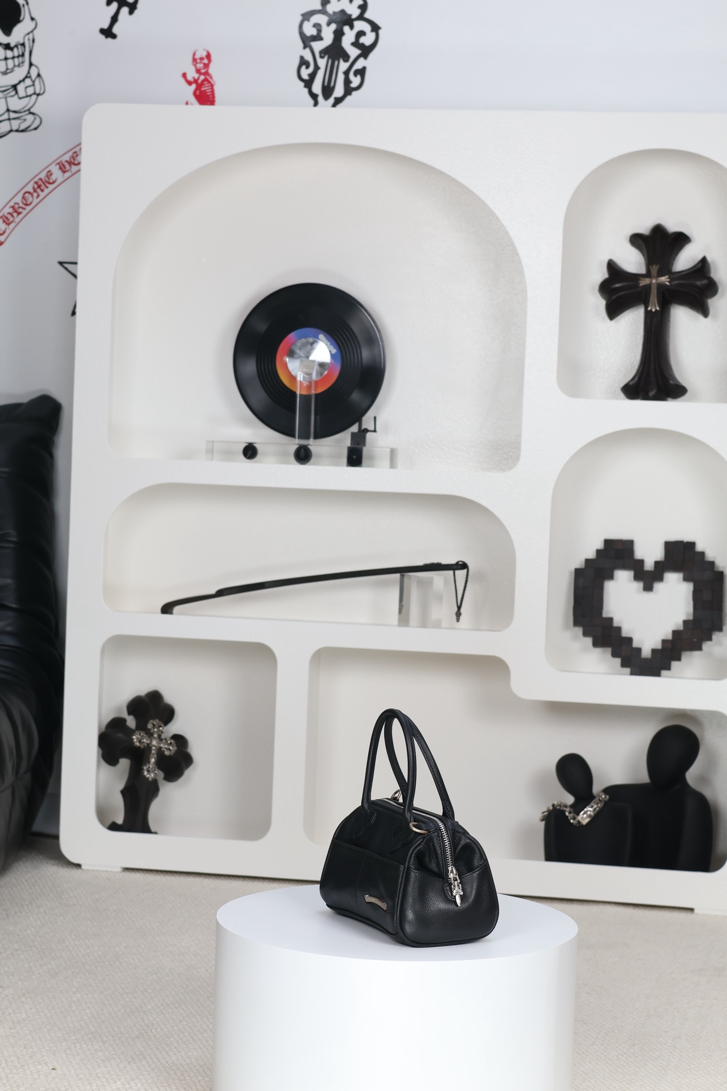 CH｜mochita “Little Grenade” Handbag/Crossbody Bag